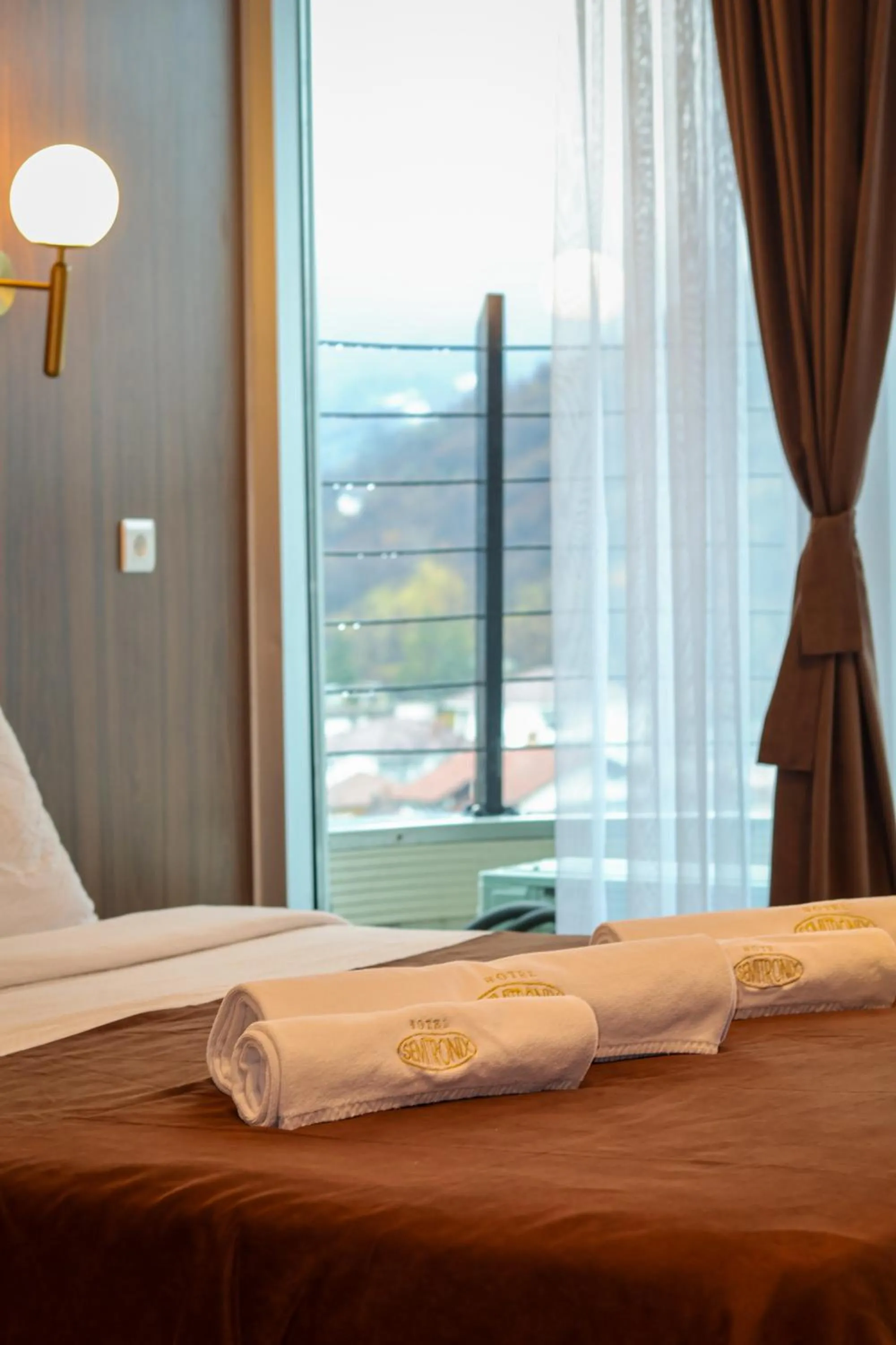 Bed in Hotel Semitronix