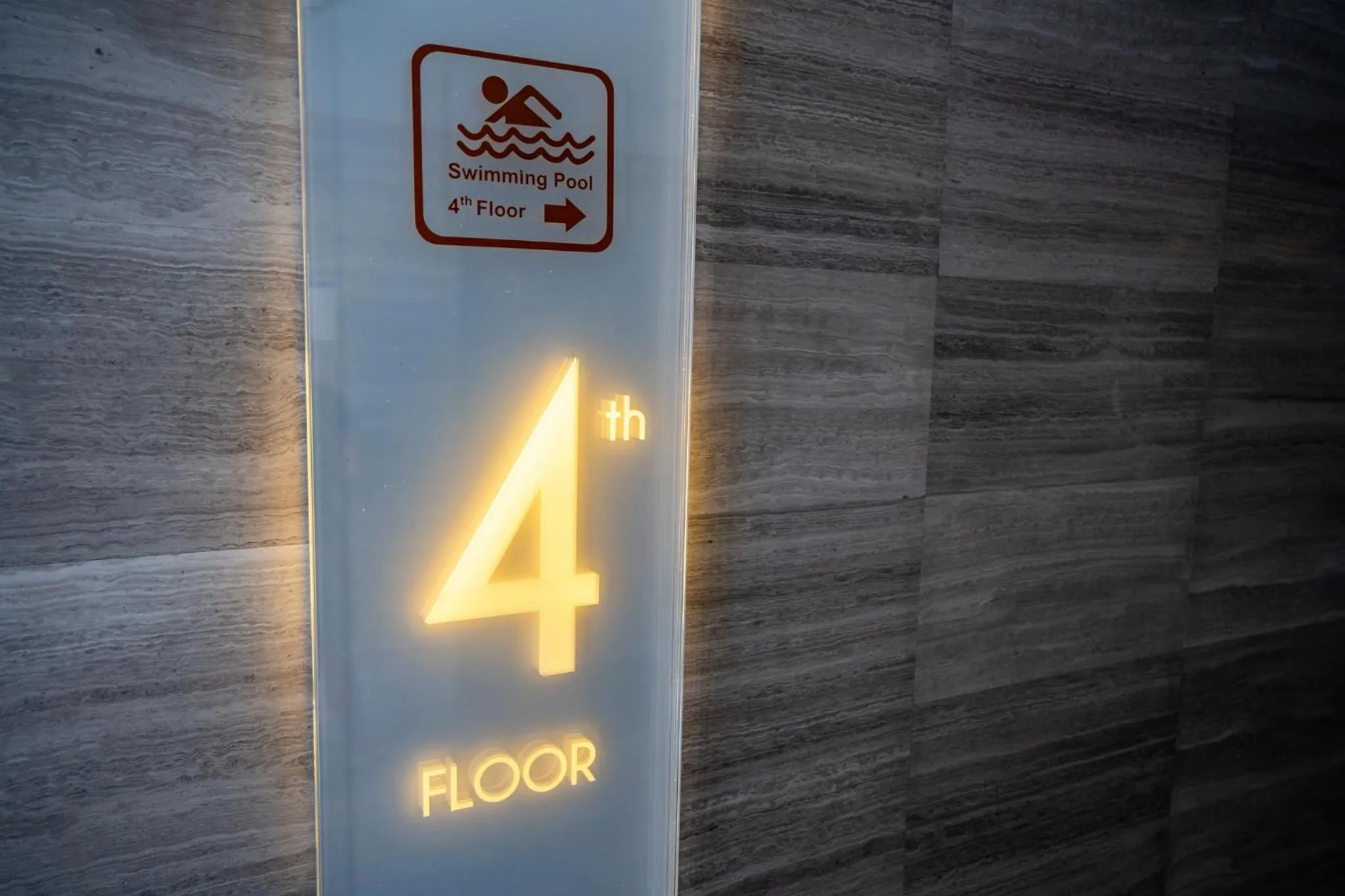 Swimming pool in Mood Hotel Pattaya