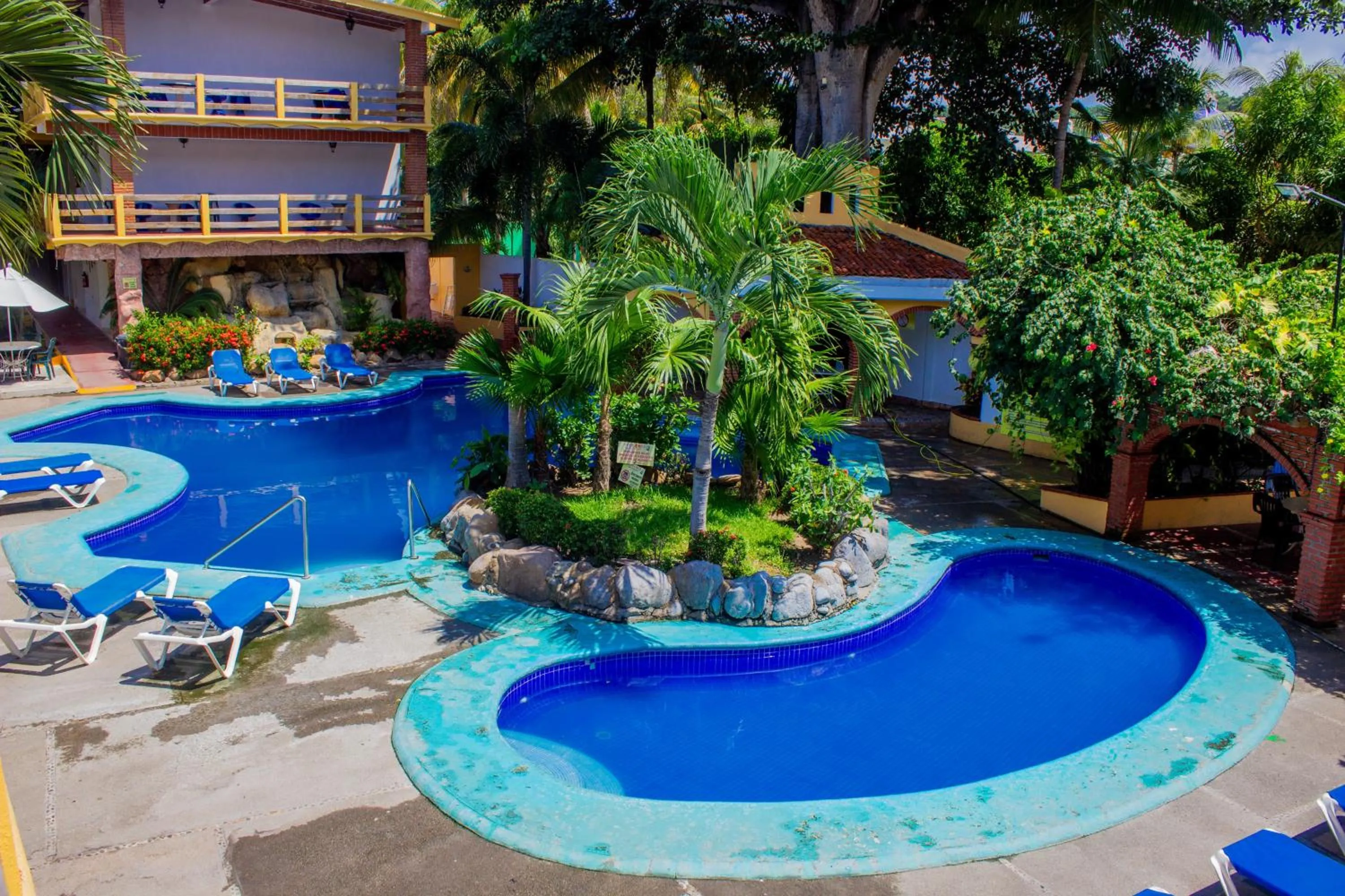 Swimming pool in Bungalows As D' Oros Deluxe