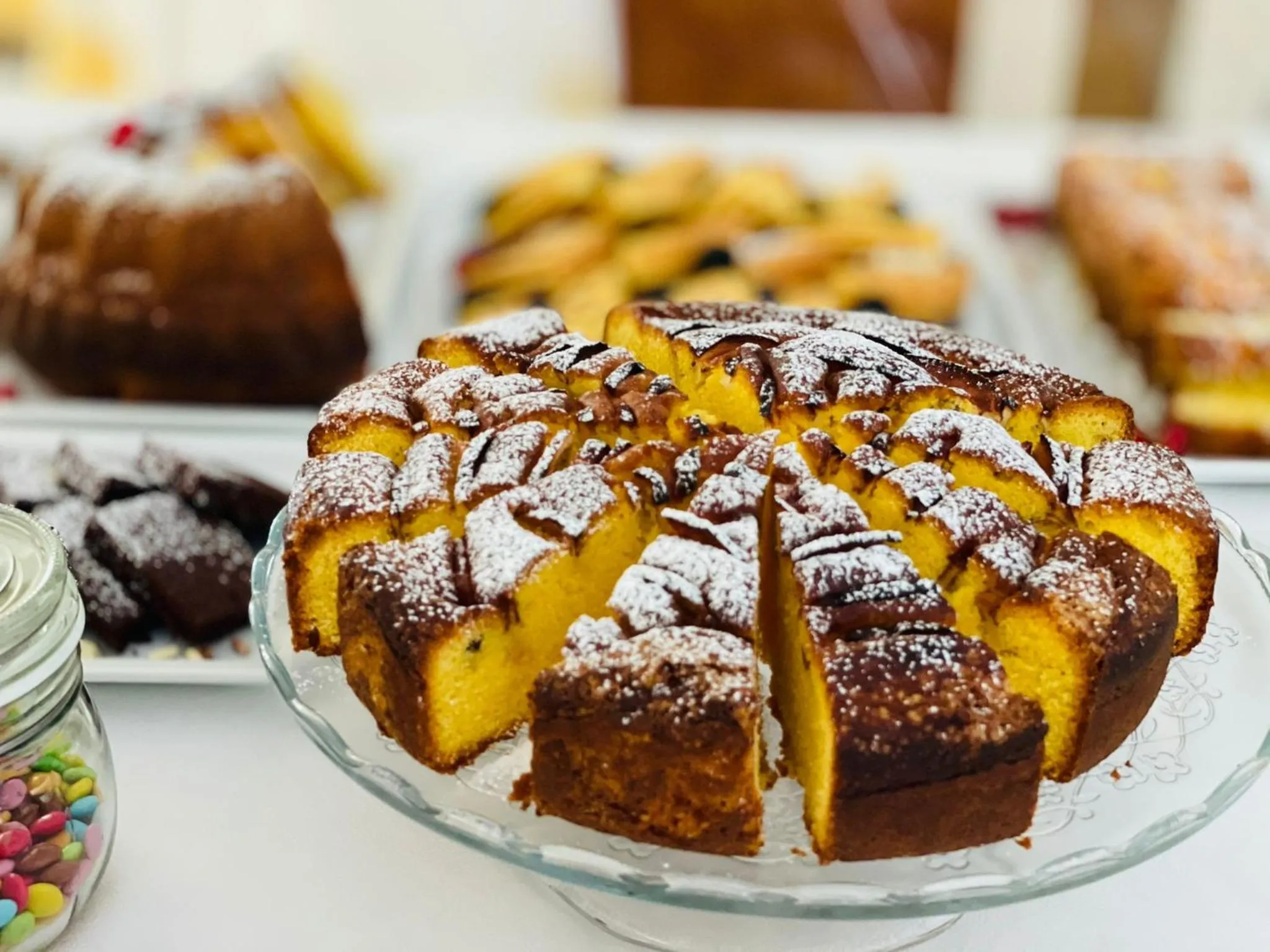 Restaurant/places to eat in Mansarda Cannes