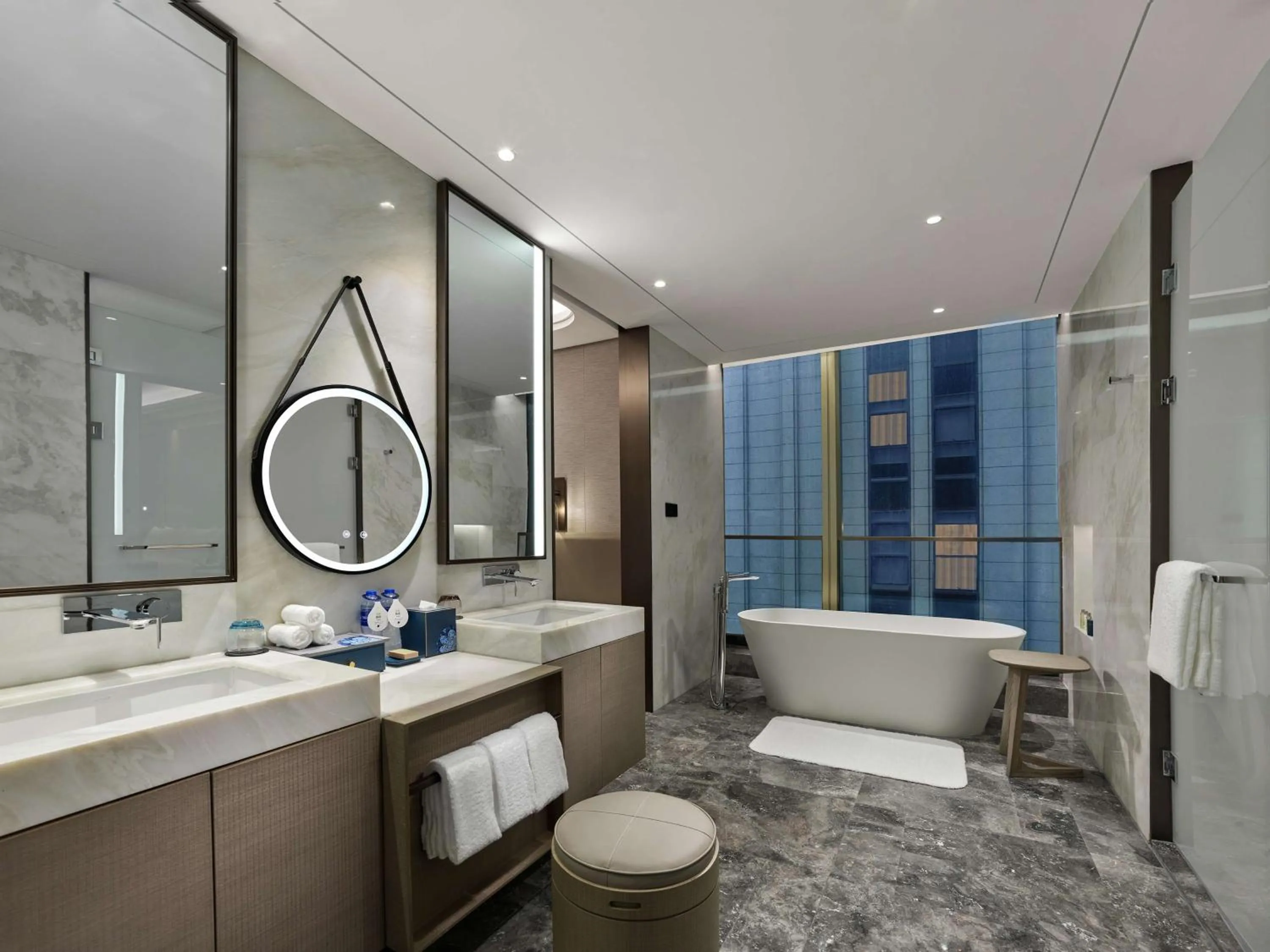 Bathroom in DoubleTree by Hilton Qidong