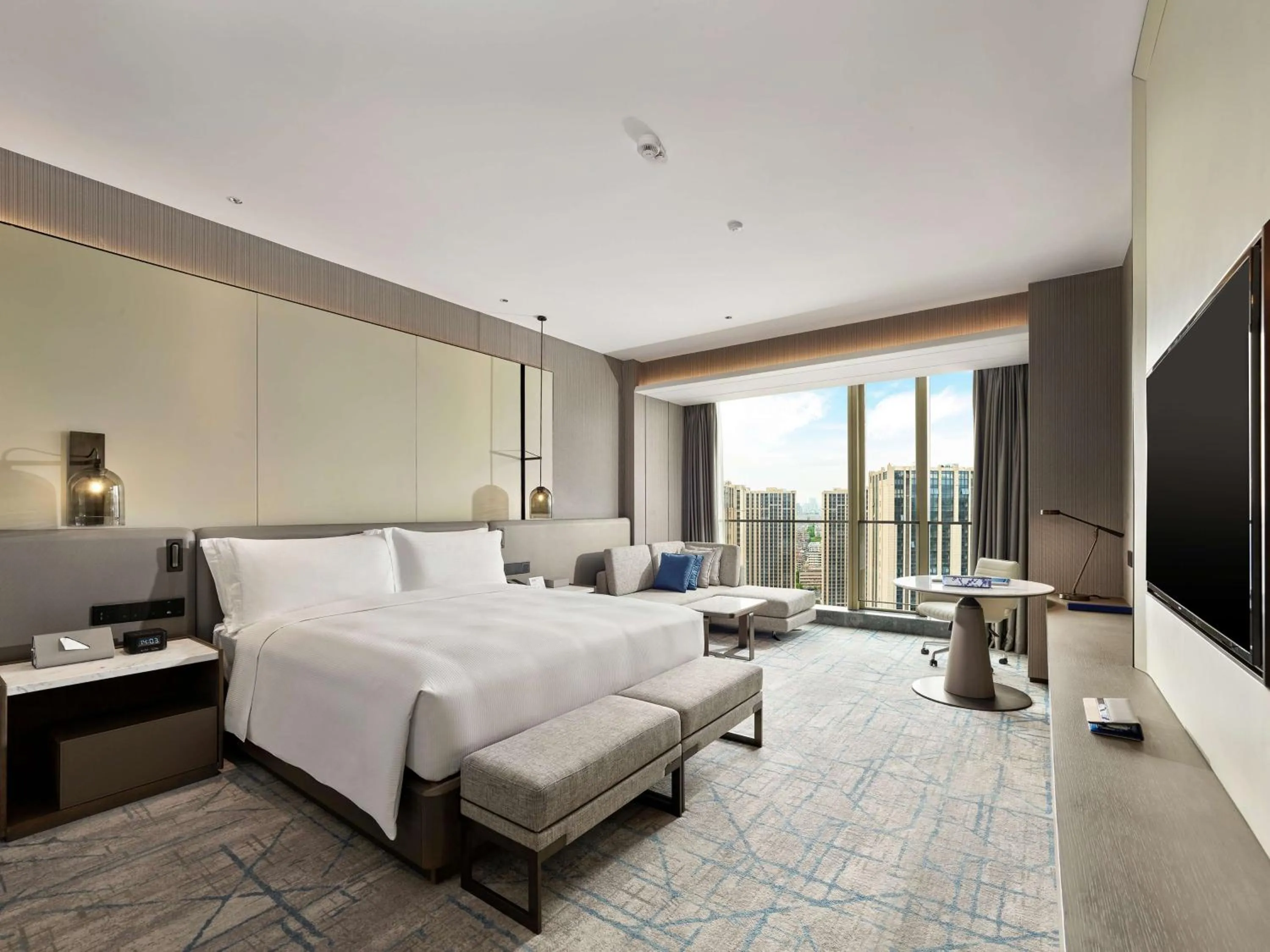 Bedroom, Bed in DoubleTree by Hilton Qidong