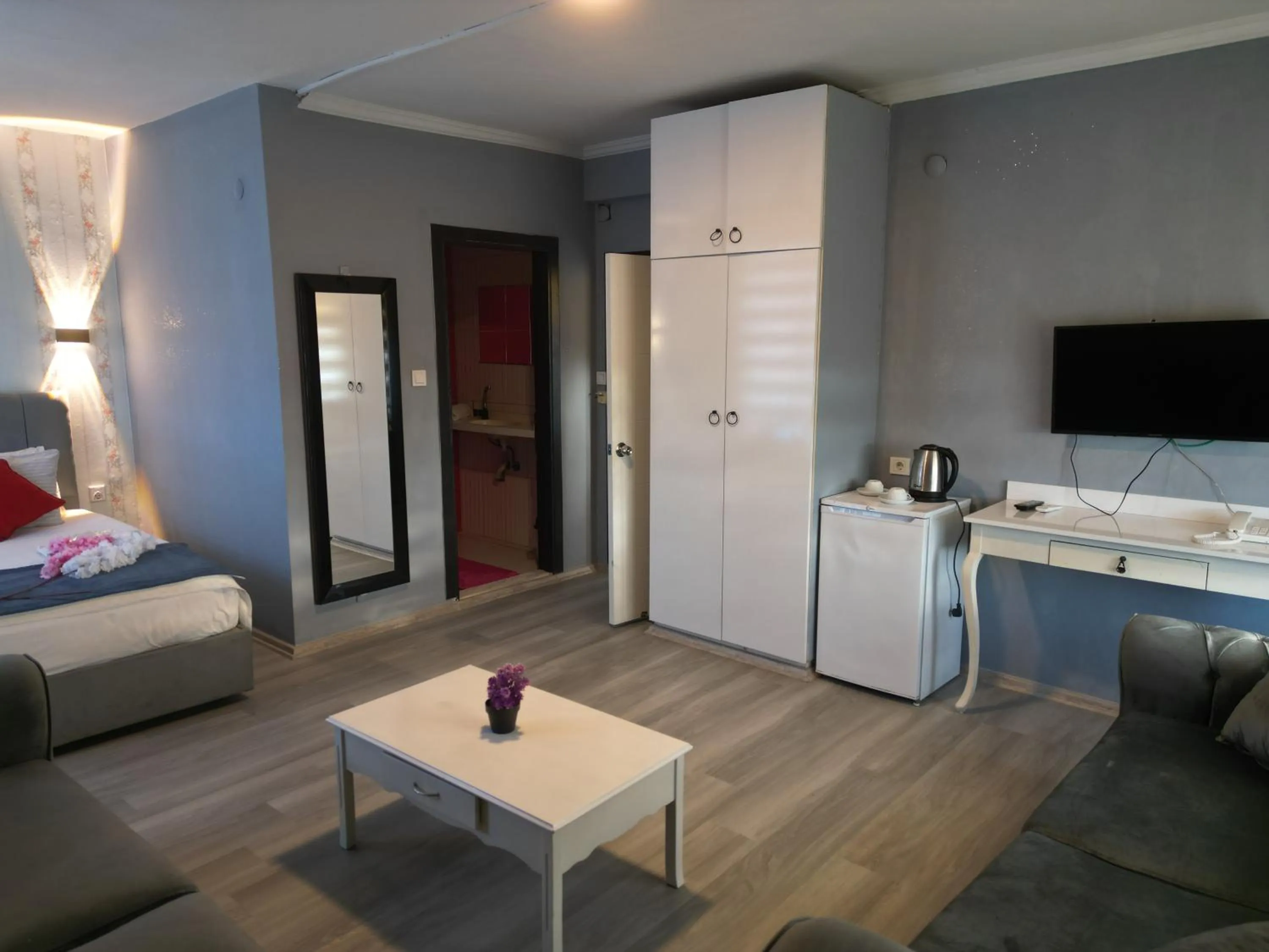 TV and multimedia, Bed in Akman City Hotel