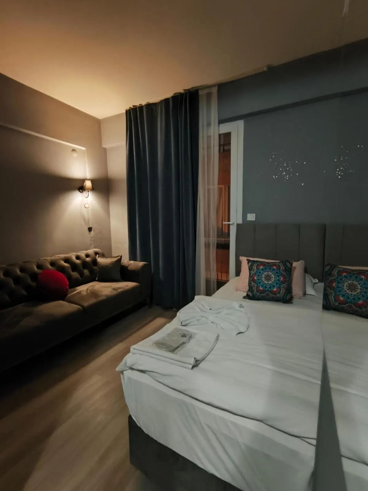 Bed in Akman City Hotel