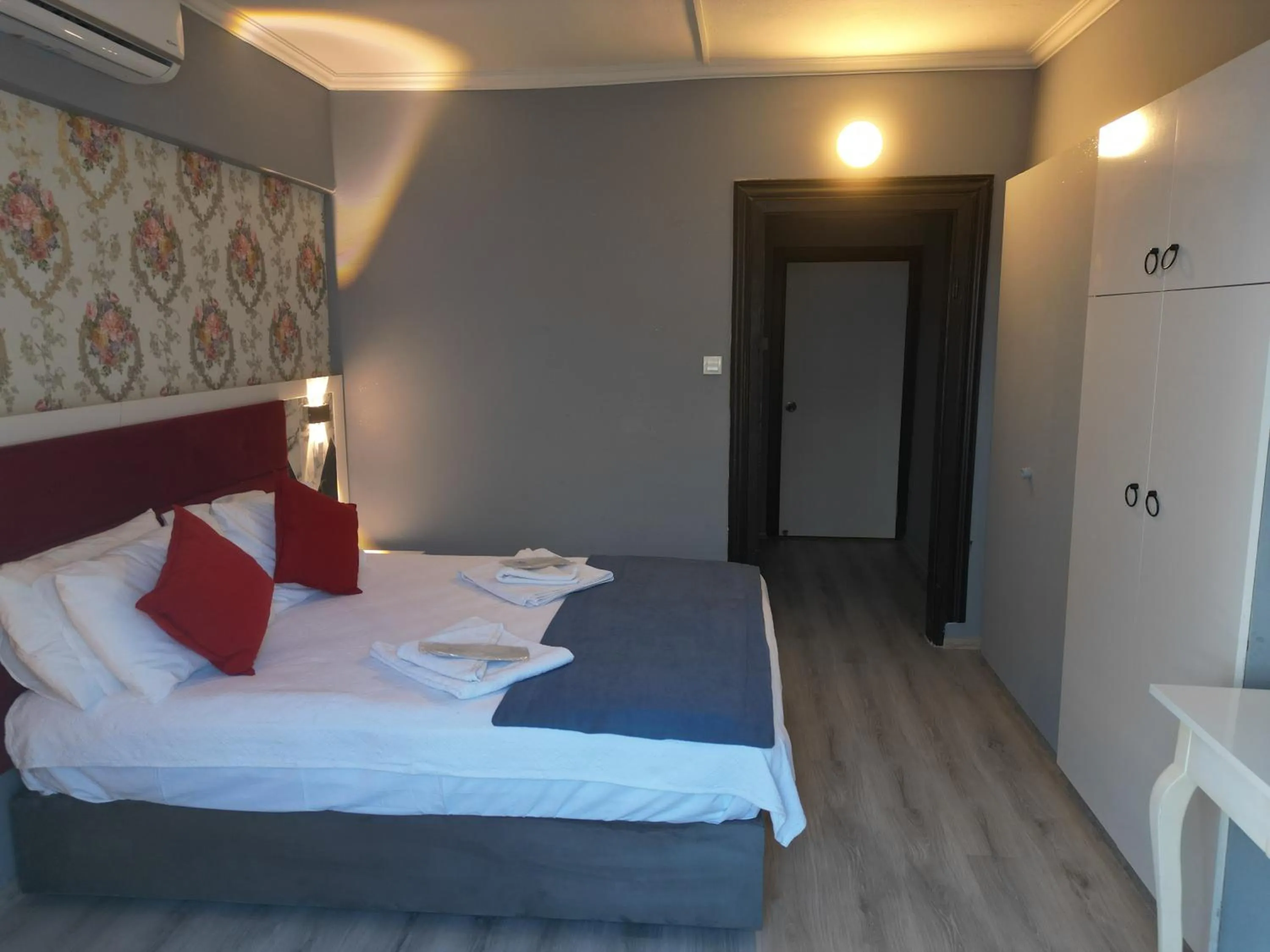 Bed in Akman City Hotel