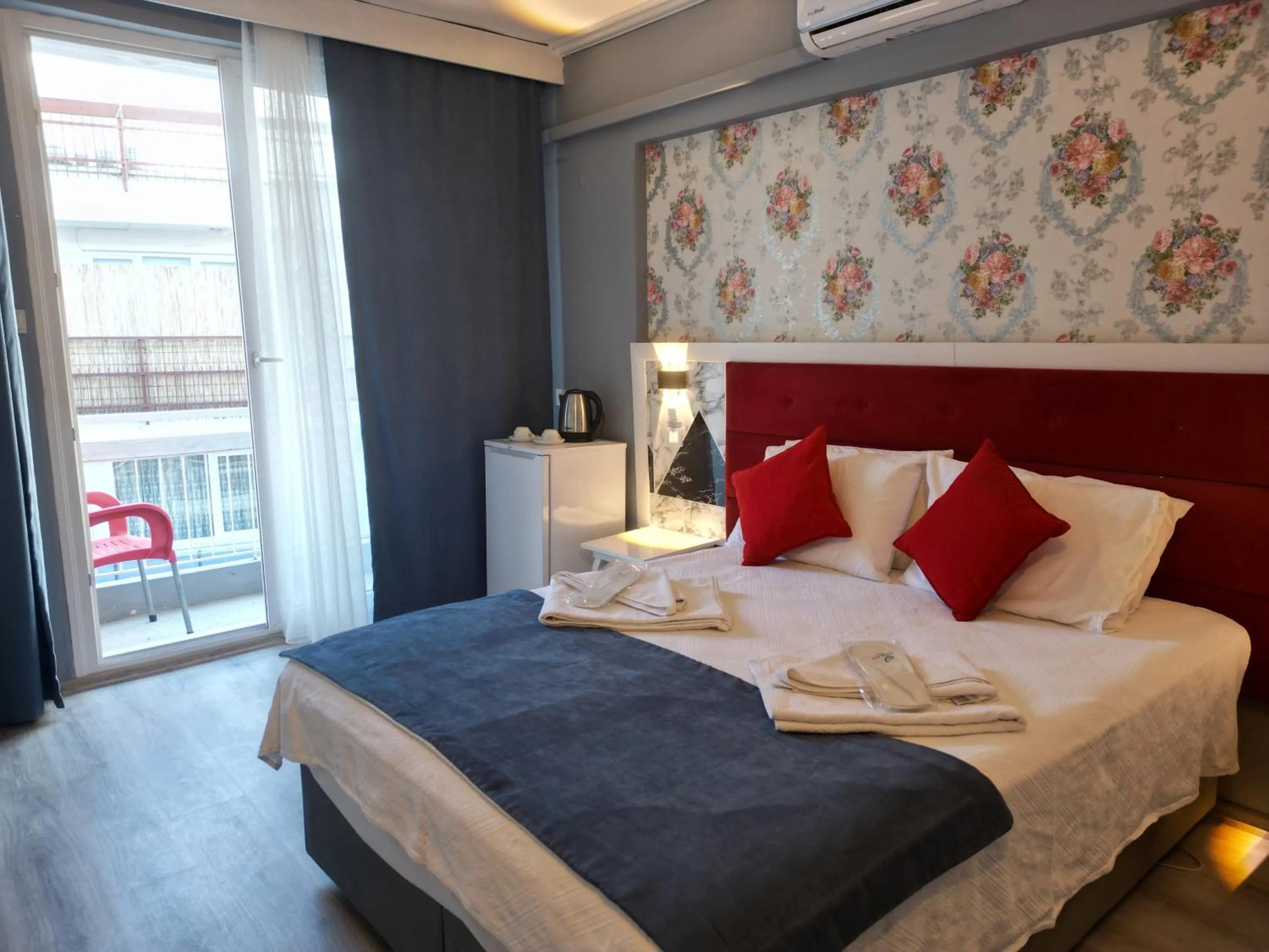 Bed in Akman City Hotel