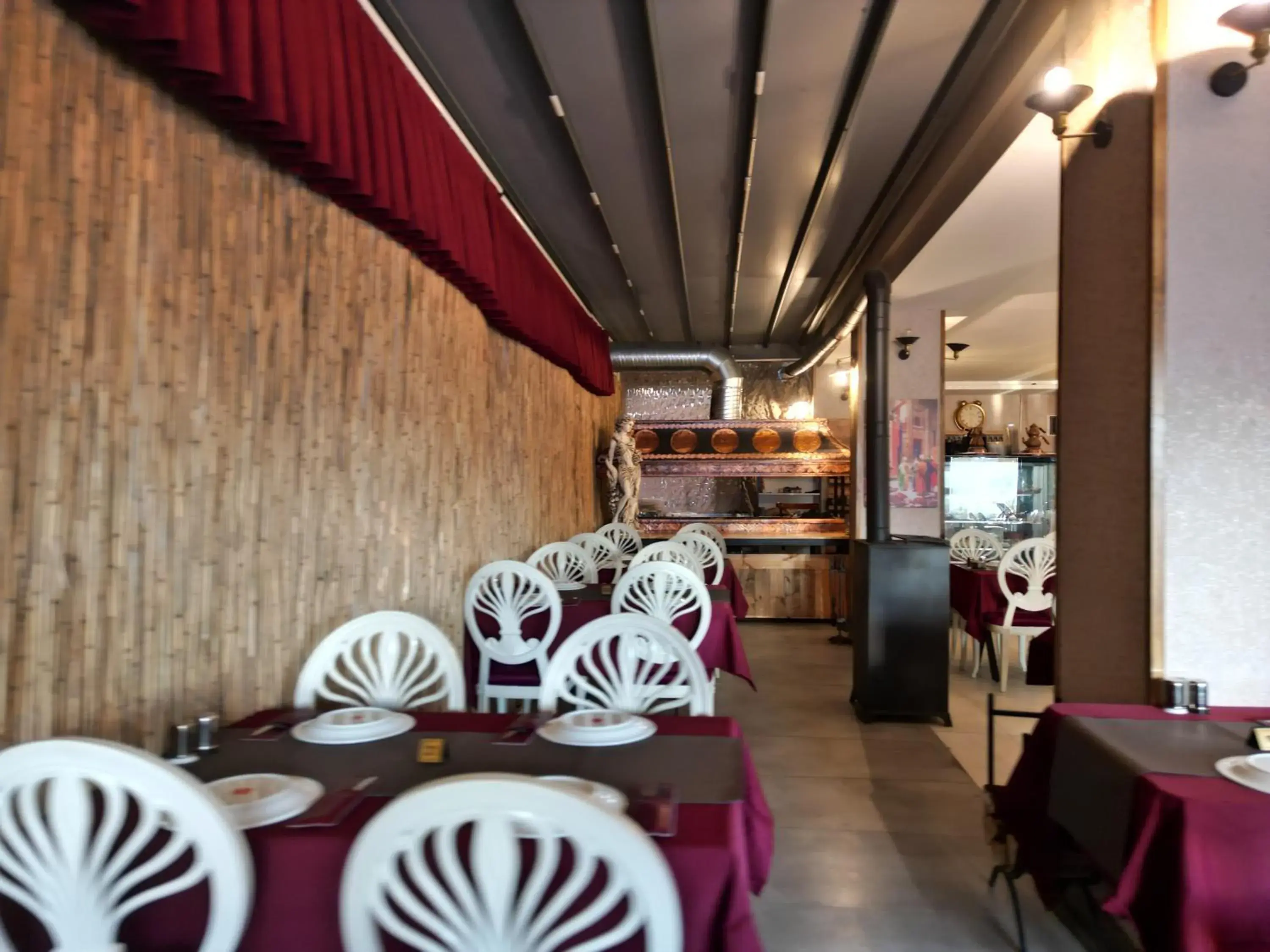 Restaurant/places to eat in Akman City Hotel Restaurant/places to eat in Akman City Hotel