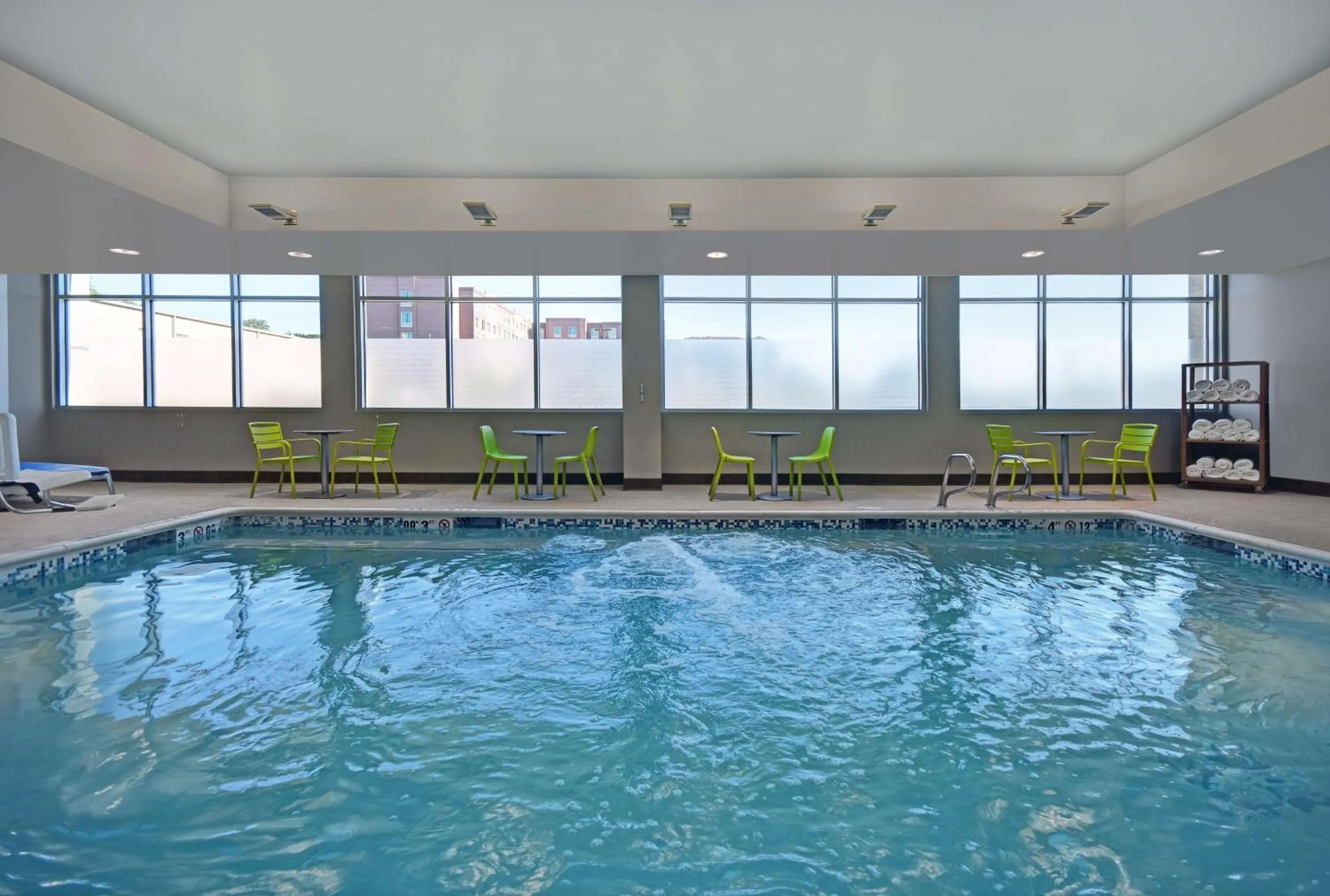 Fitness centre/facilities in Home2 Suites by Hilton Atlanta Airport North