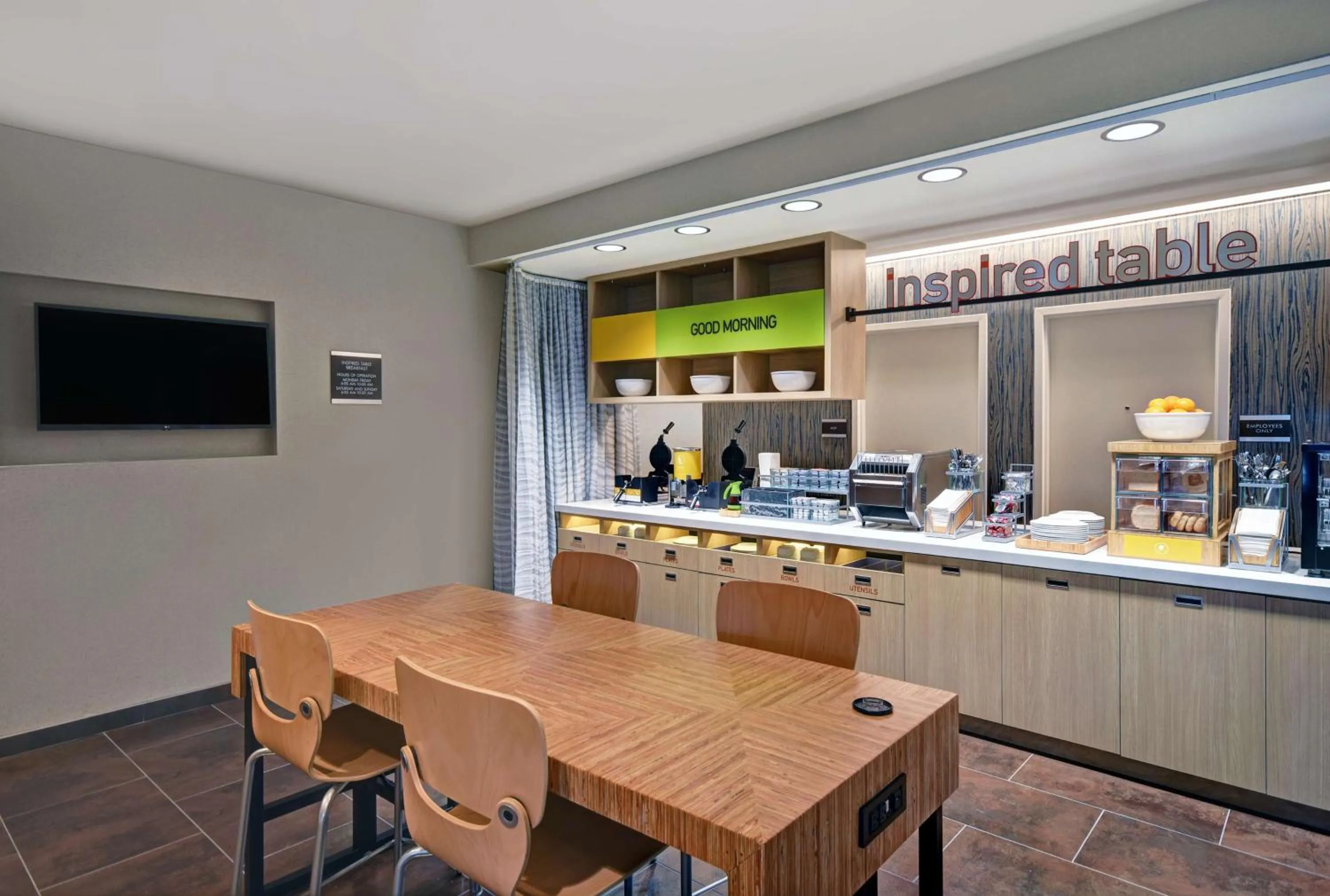 Breakfast in Home2 Suites by Hilton Atlanta Airport North