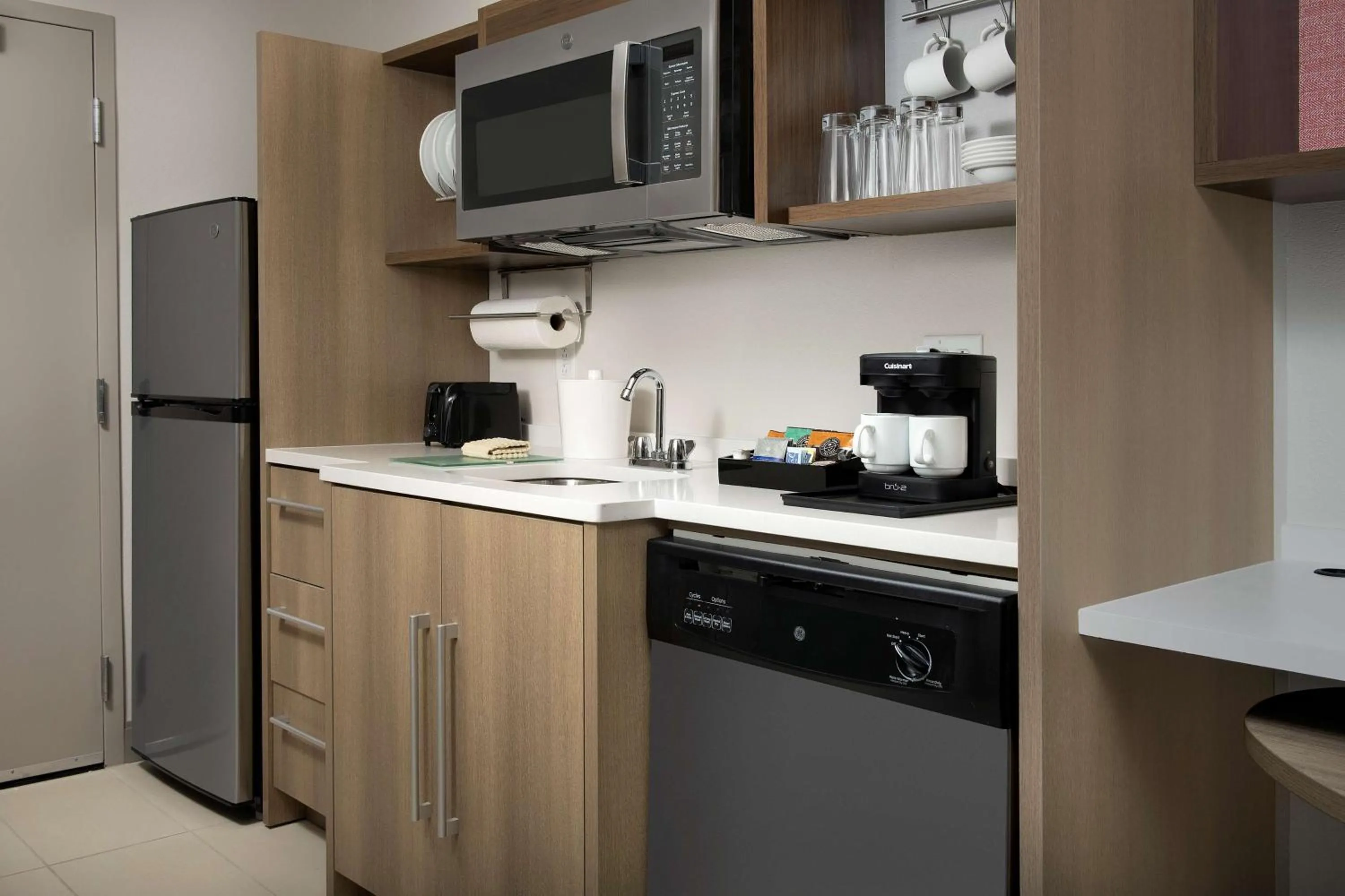 Kitchen or kitchenette in Home2 Suites by Hilton Orlando Downtown, FL