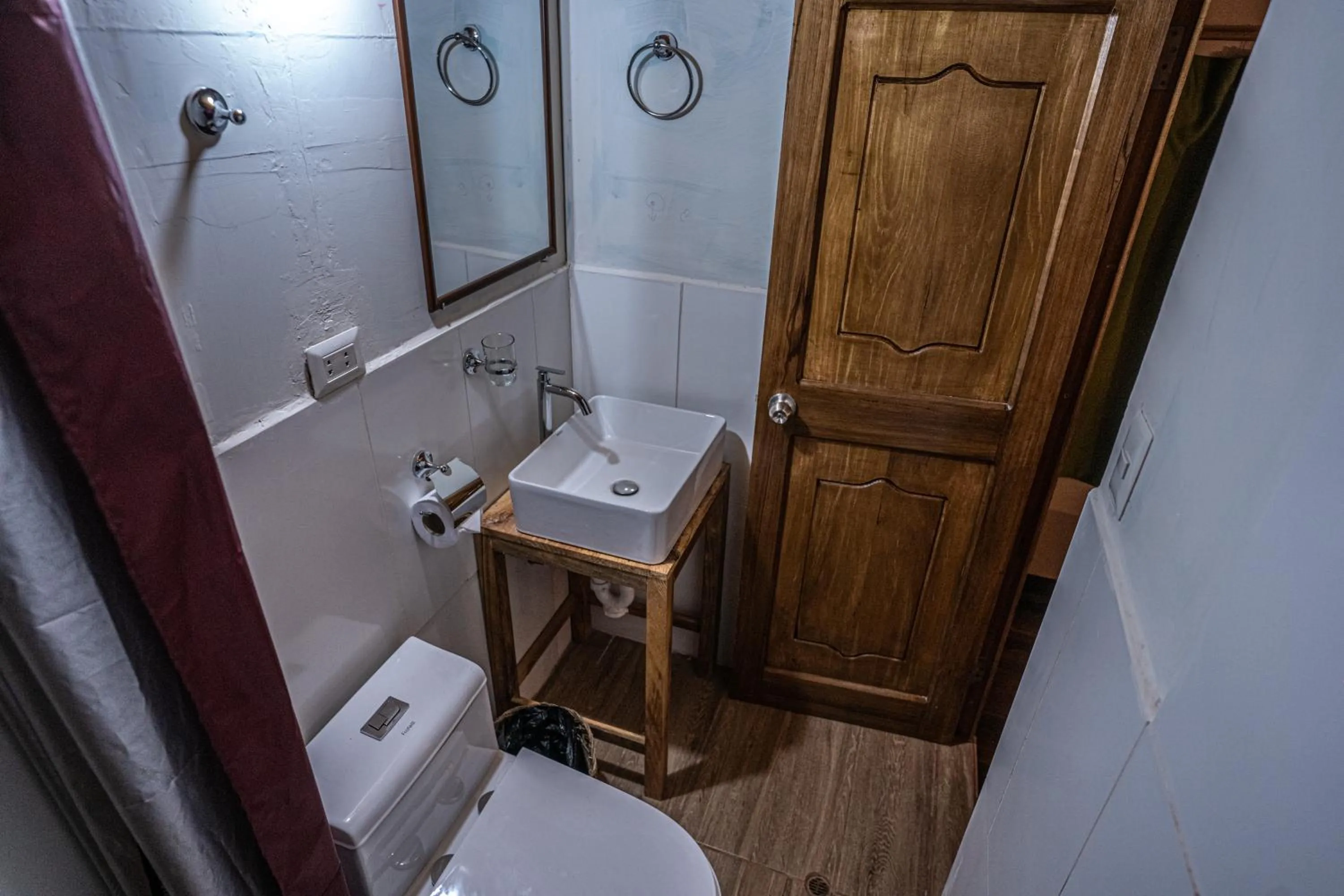 Bathroom in MAMA GREEN HOSTAL - Eco Andean Experience and Permaculture Farm - Vegetarian Breakfast