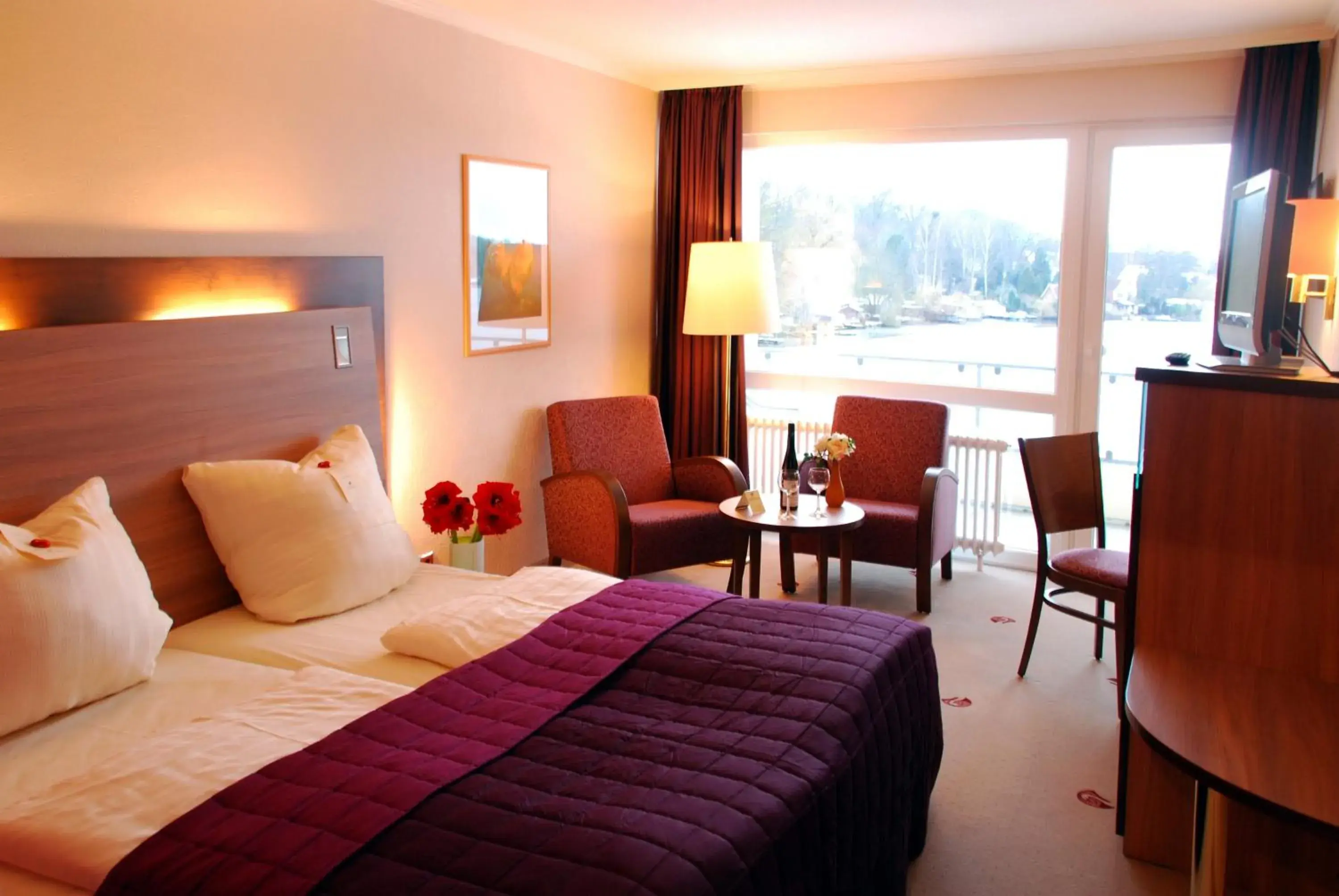 Decorative detail, Bed in Seehotel Schwanenhof Decorative detail, Bed in Seehotel Schwanenhof