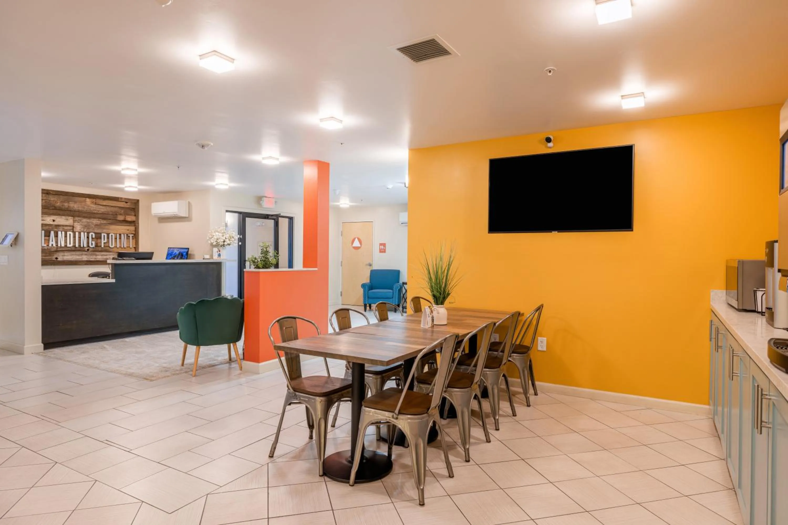 Coffee/tea facilities in Inn At Moss Landing Point