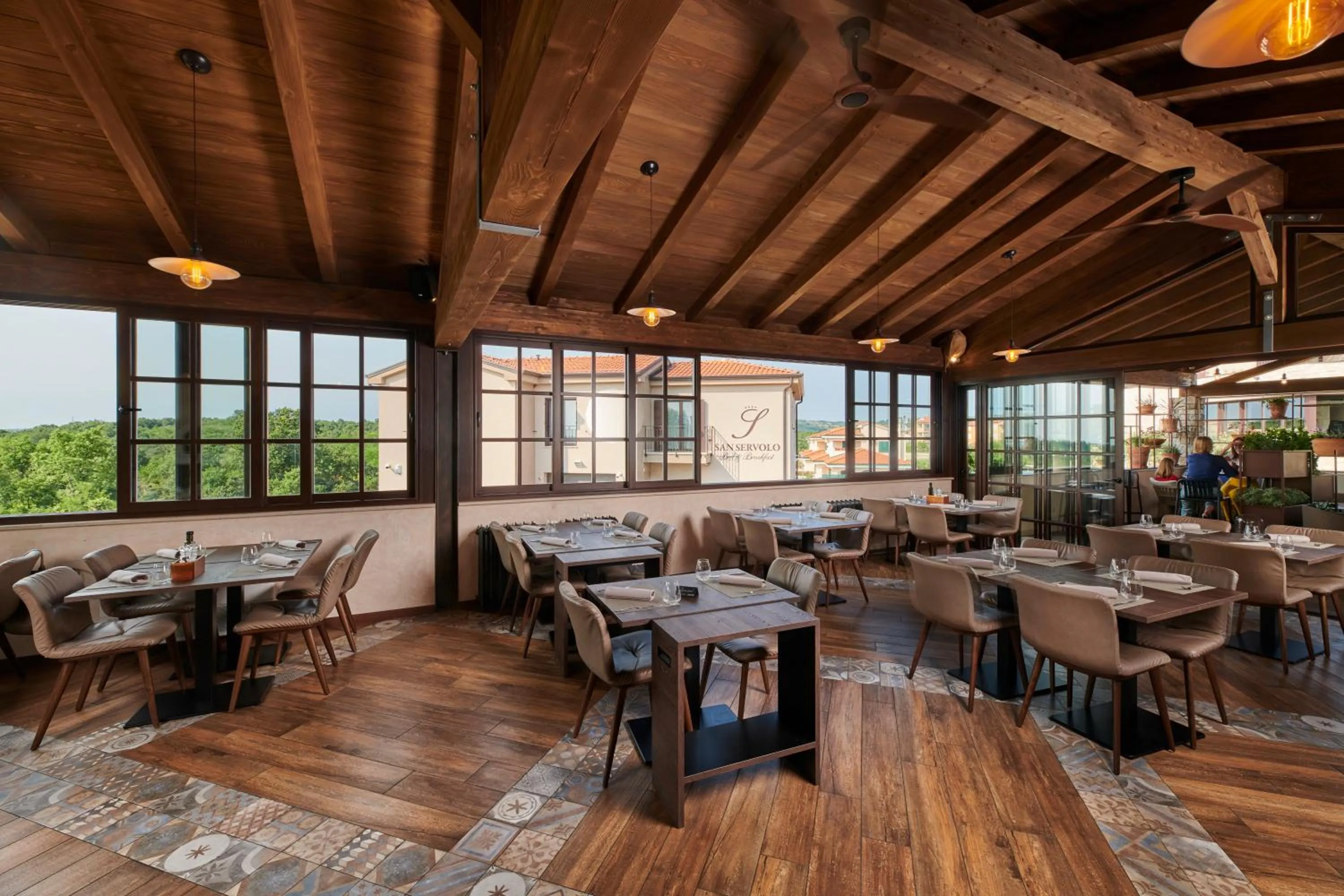 Restaurant/places to eat in San Servolo Wellness Homes