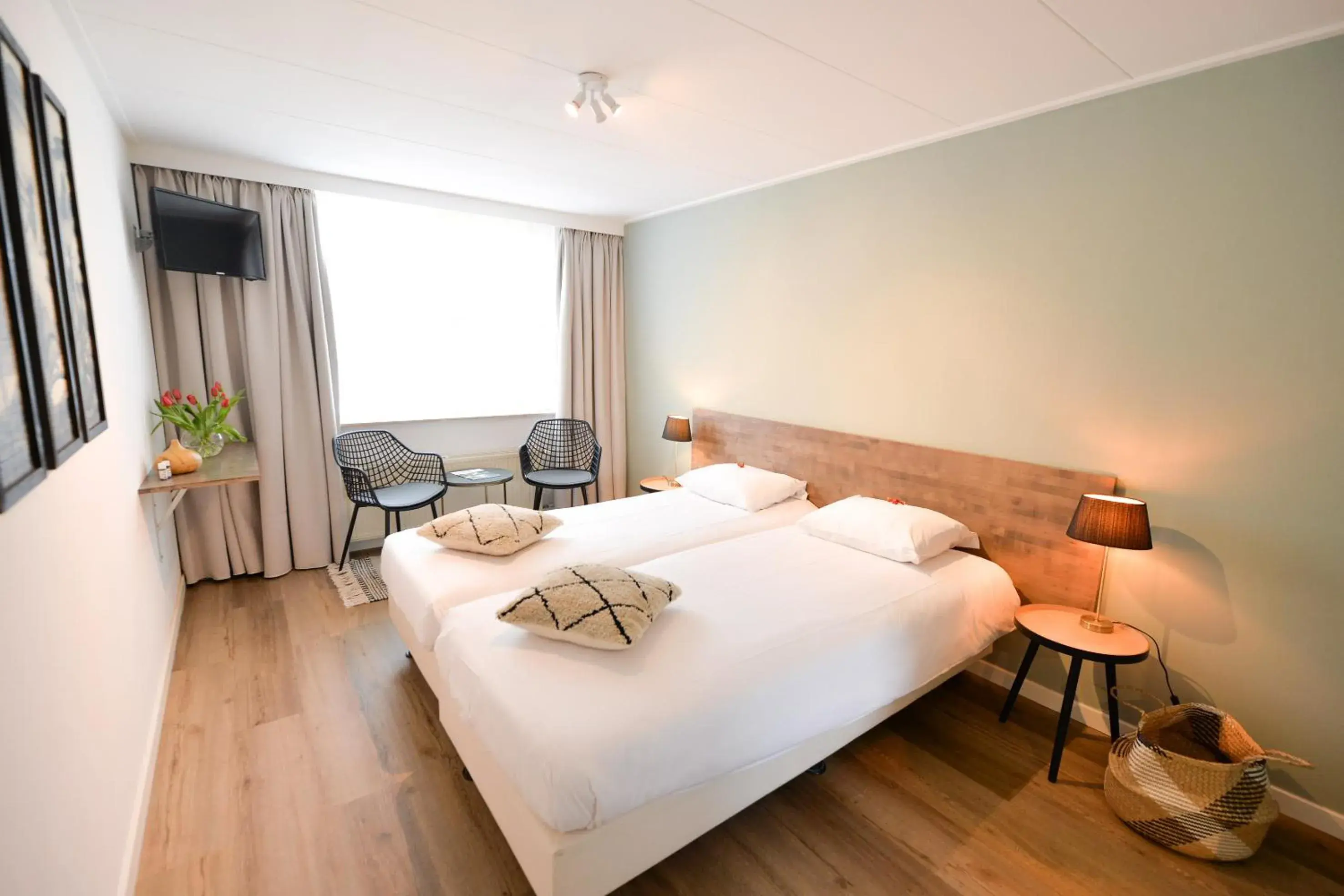 Standard Double Room in Hotel de Grote Zwaan Standard Double Room in Hotel de Grote Zwaan