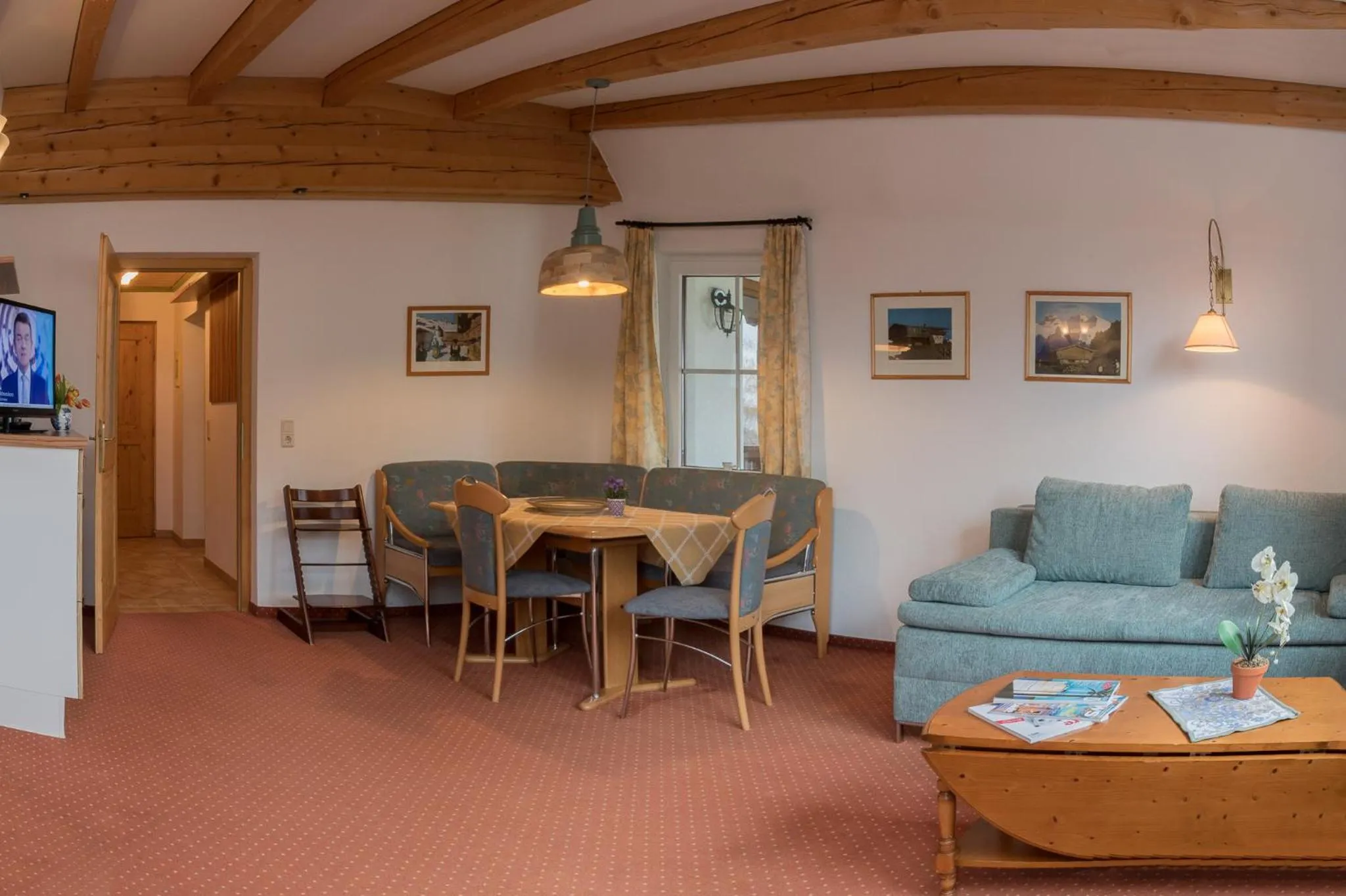 Seating area in Landhaus Charlotte Apartments Tirol