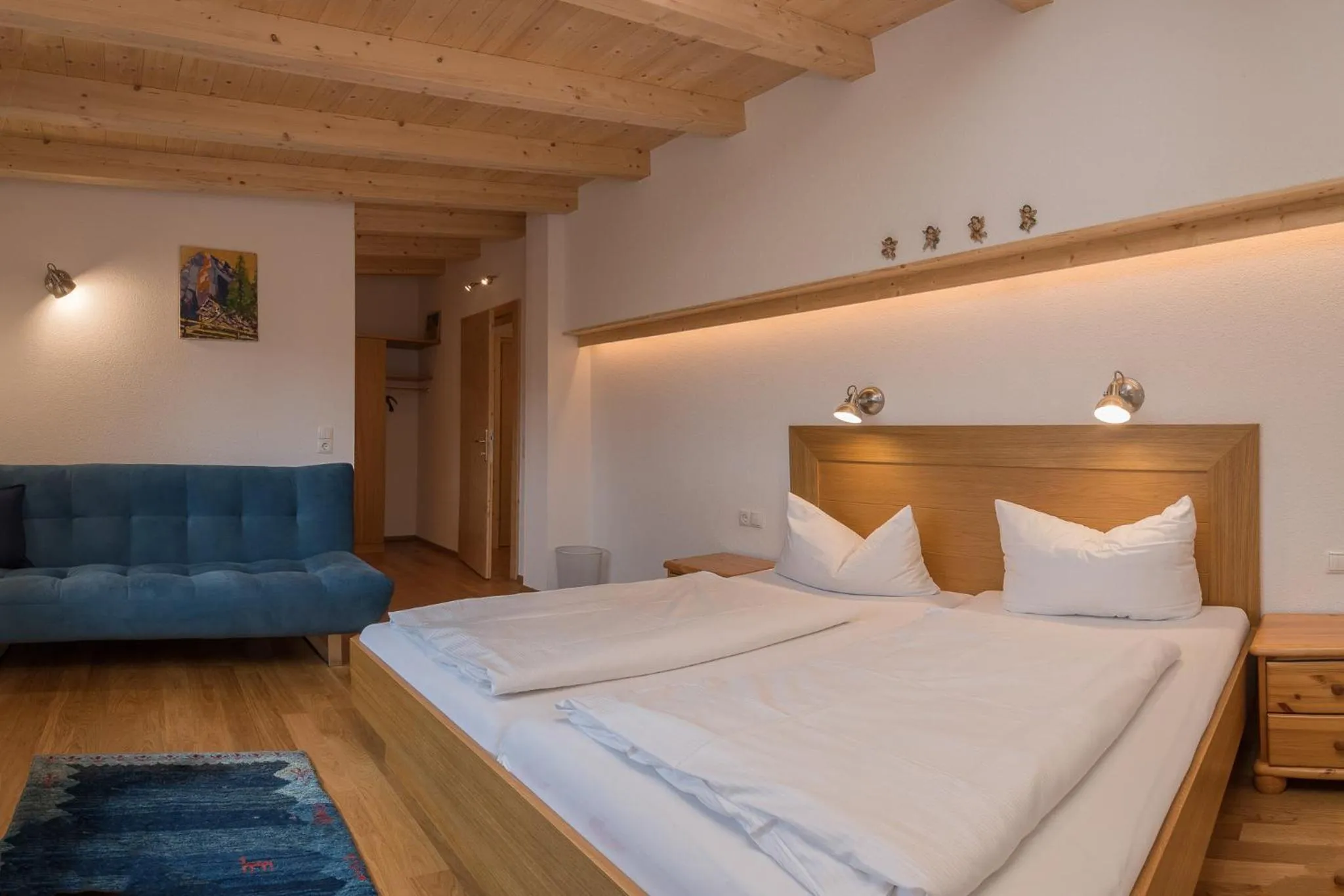 Bedroom, Bed in Landhaus Charlotte Apartments Tirol