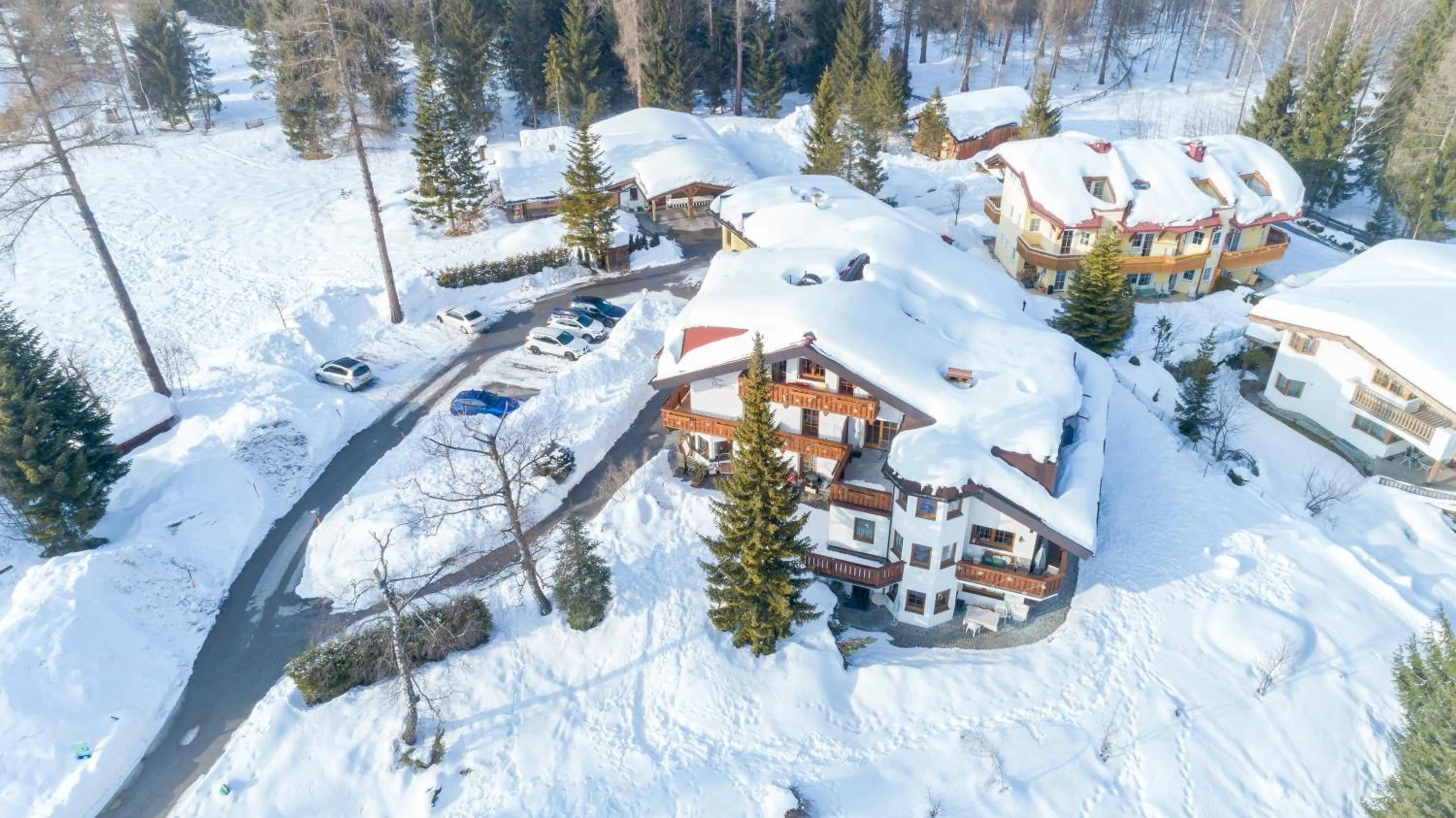 Bird's eye view in Landhaus Charlotte Apartments Tirol