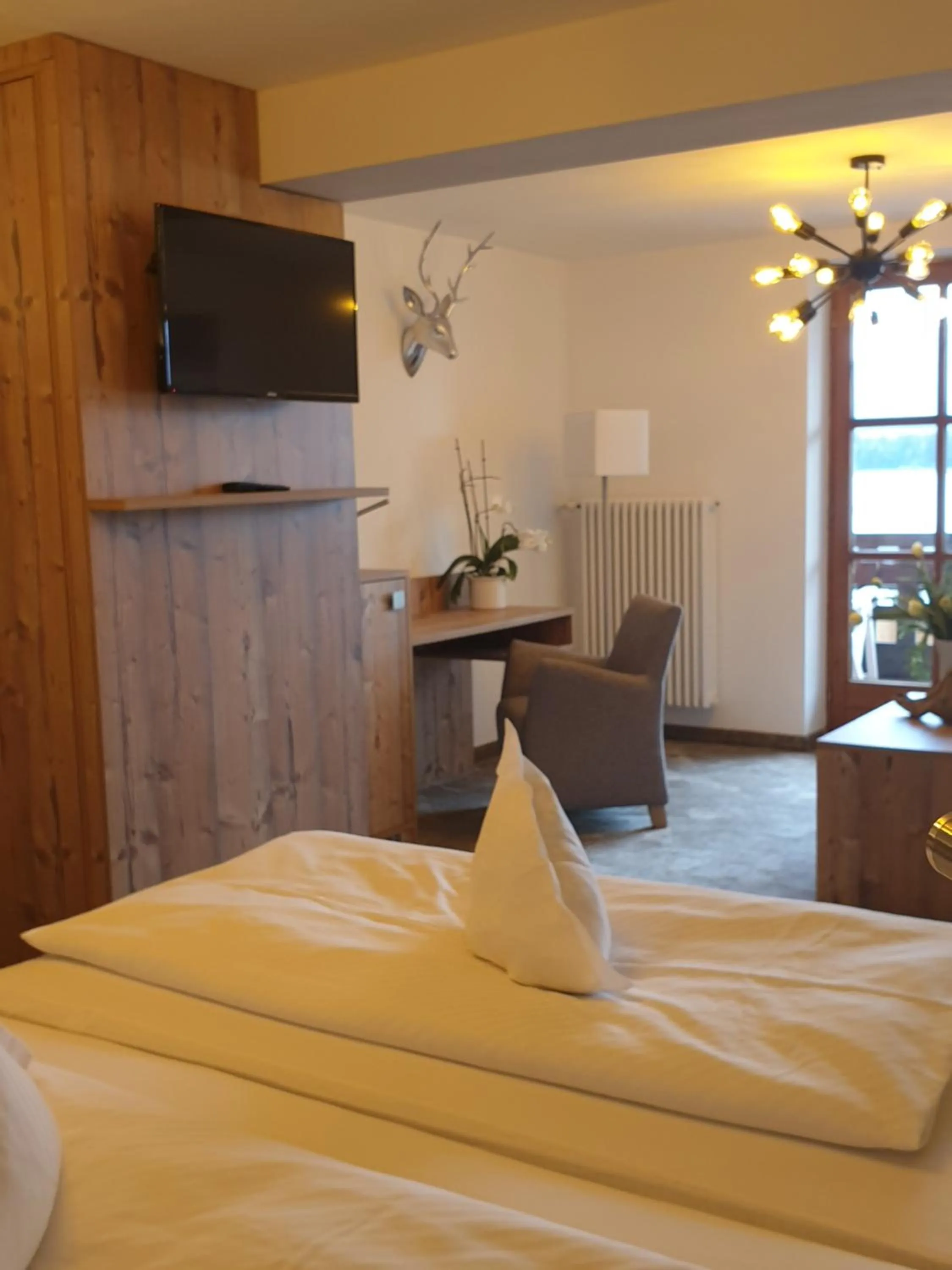 Photo of the whole room, Bed in Hotel Geiger