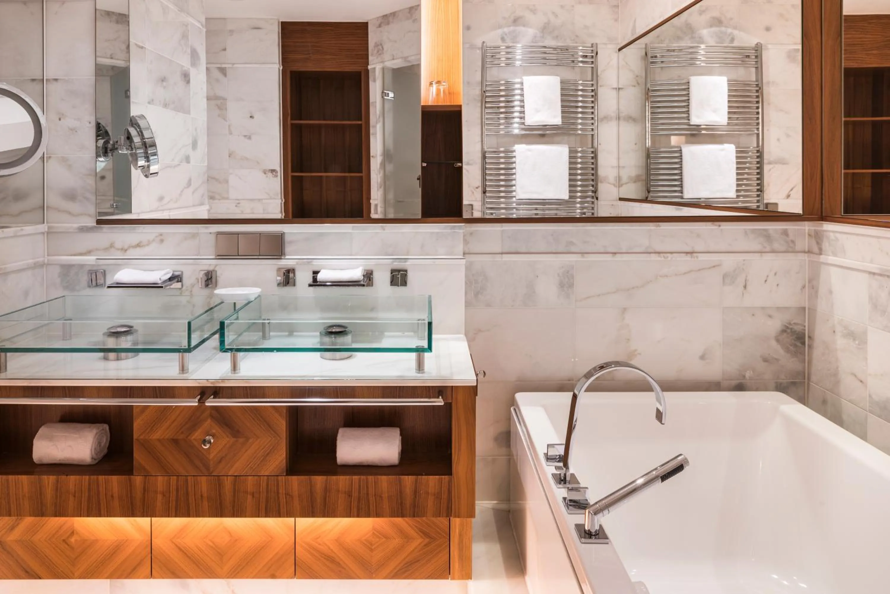 Bathroom in Falkensteiner Schlosshotel Velden – The Leading Hotels of the World