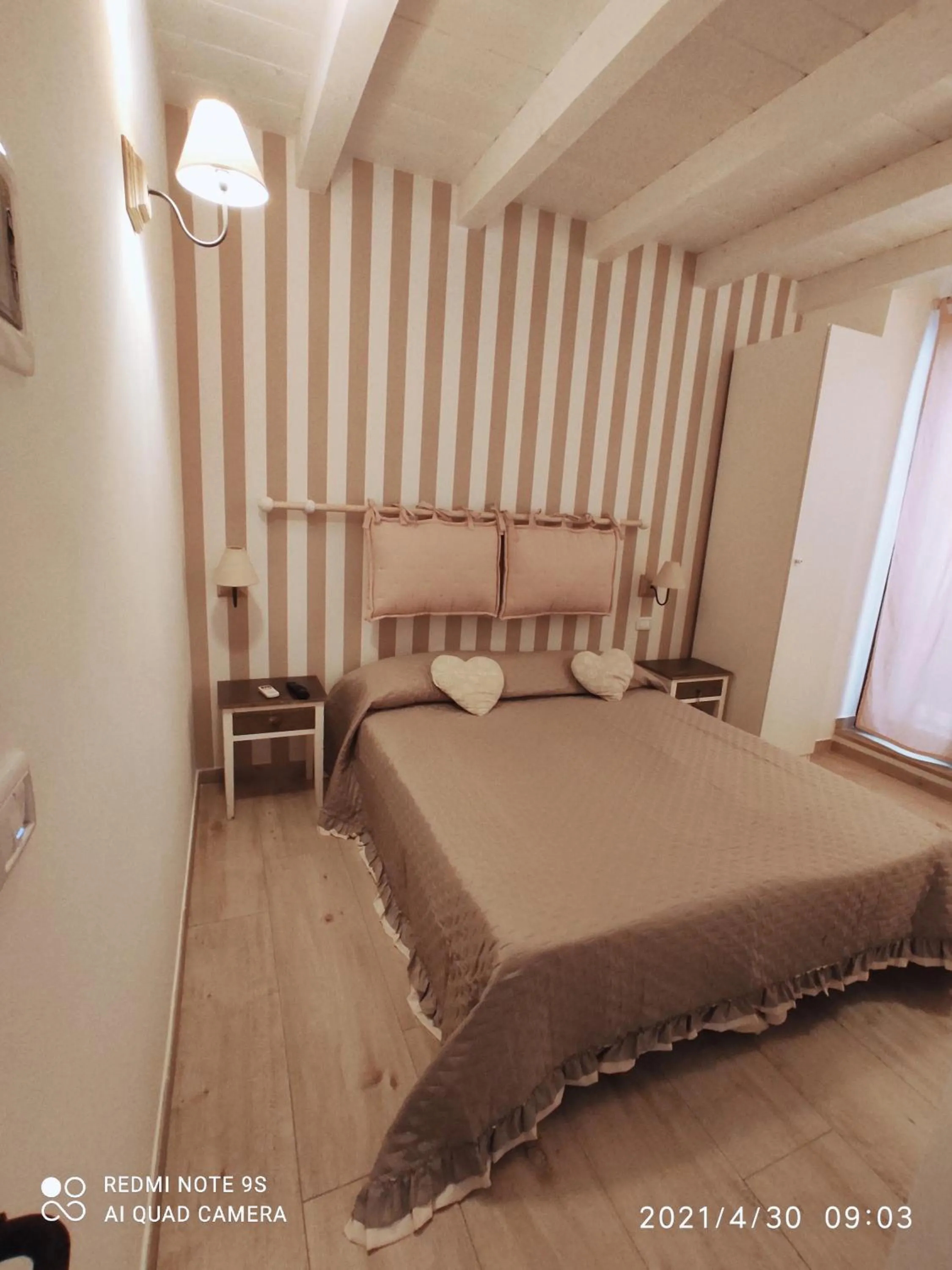 Bed in B&B La Maison Del Borgo Antico