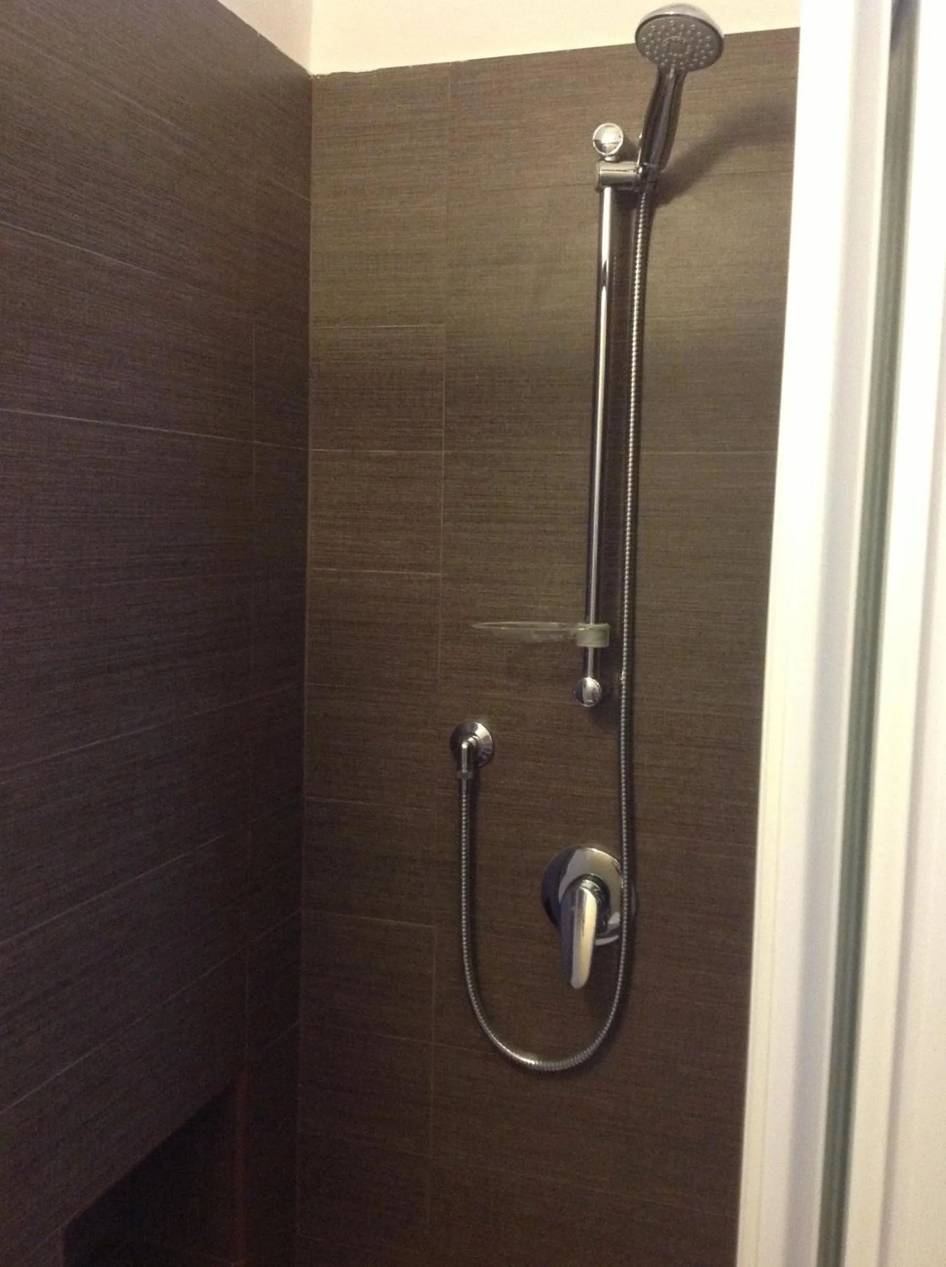 Shower in B&B La Maison Del Borgo Antico