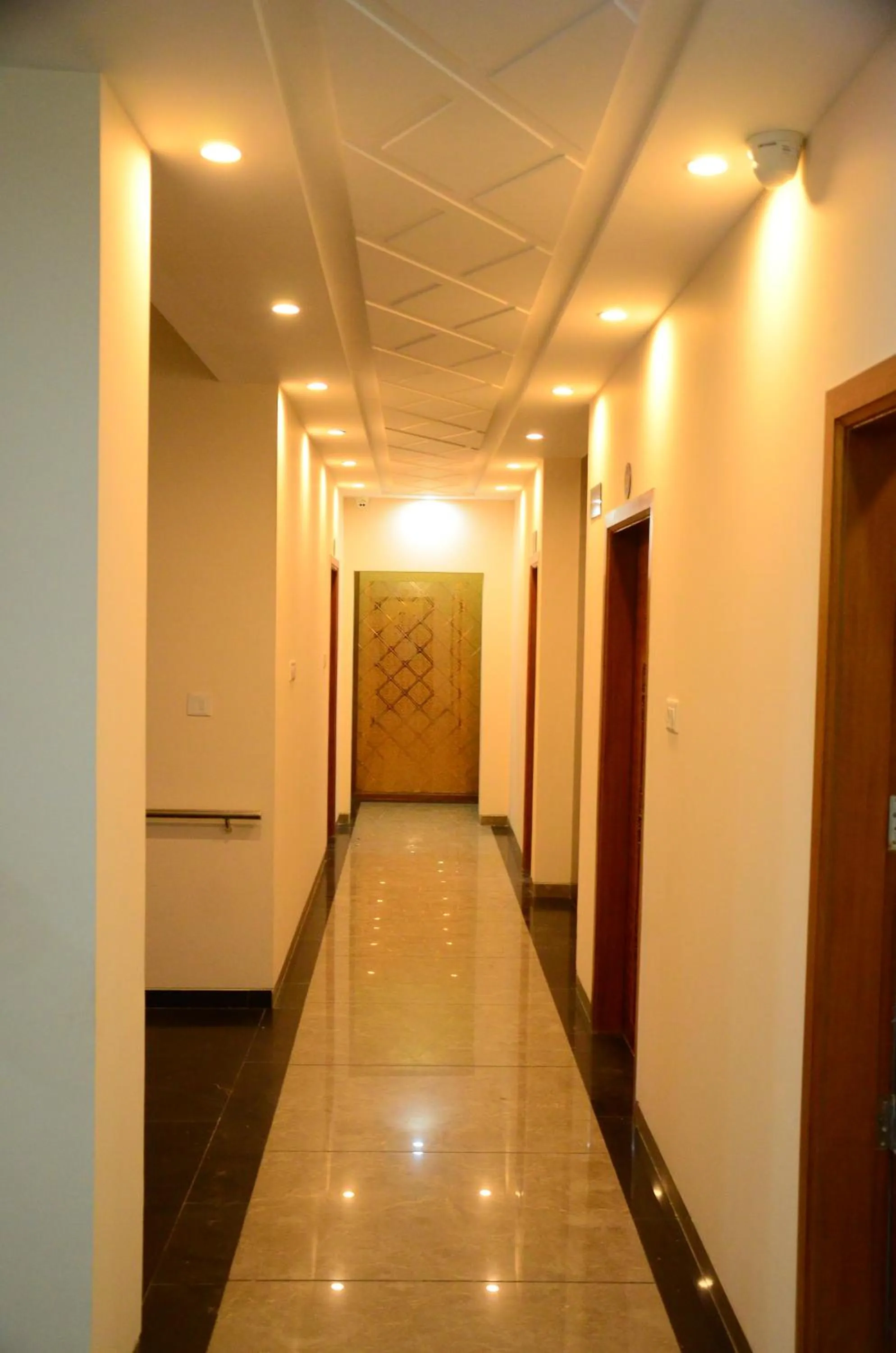 Lobby or reception in DUDI HOTEL