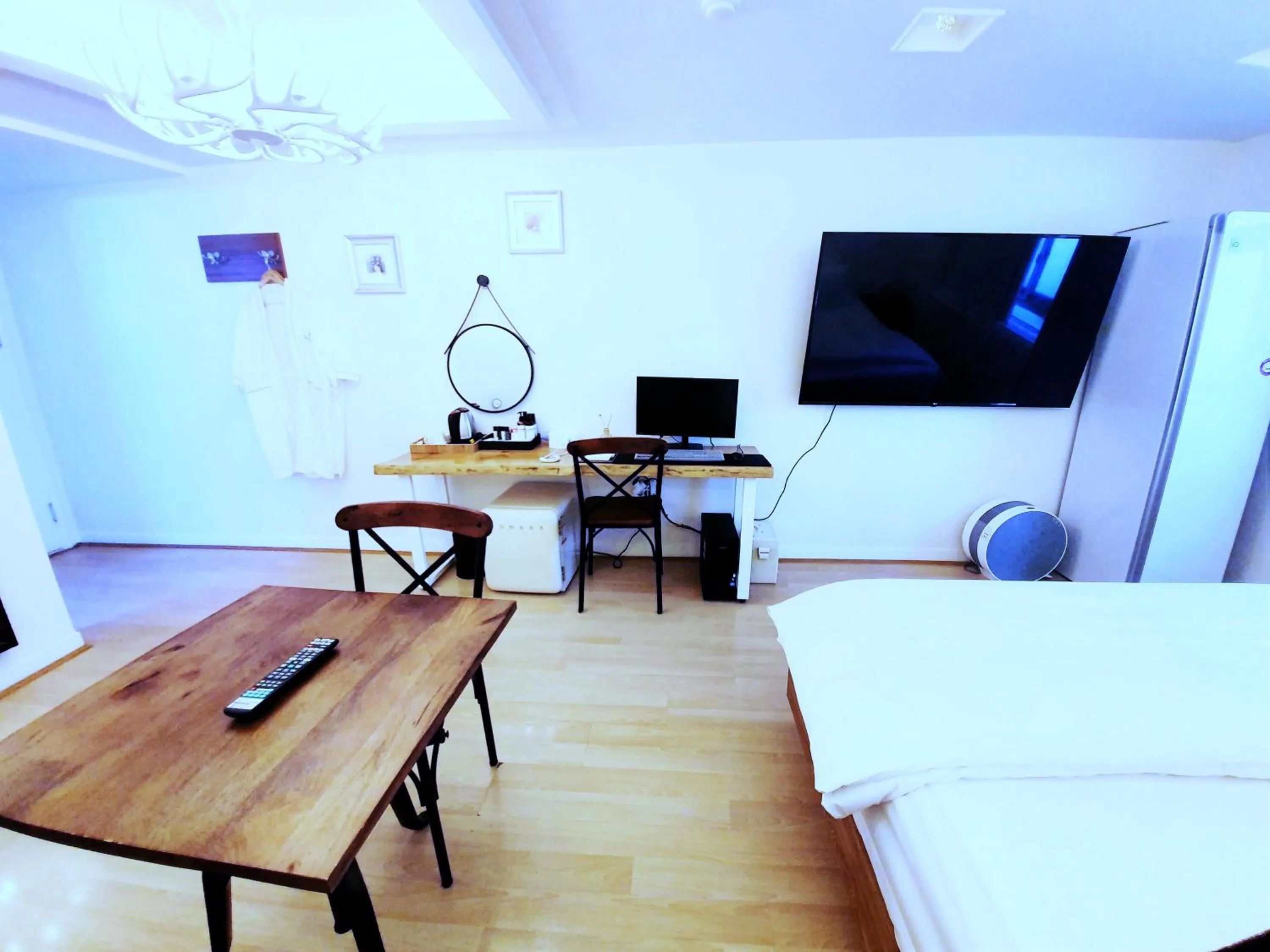 Property building, Bed in Uneed Hotel