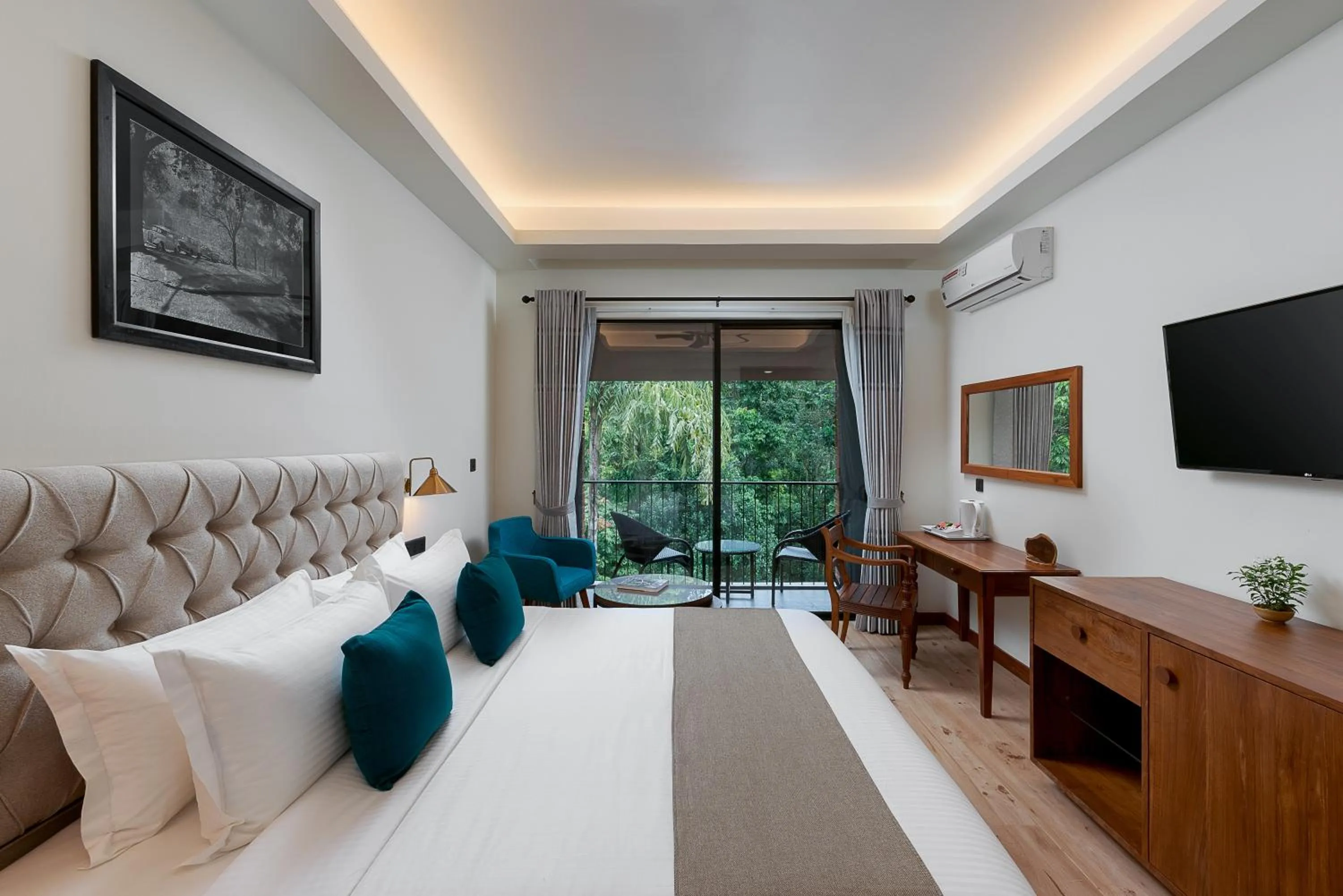 Photo of the whole room in Moksha at Kitulgala - Rainforest Boutique Hotel