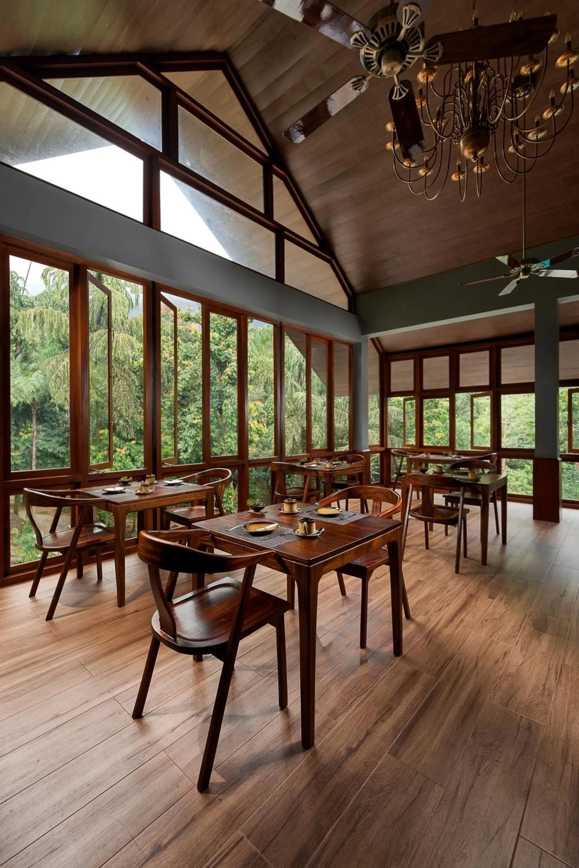 Restaurant/places to eat in Moksha at Kitulgala - Rainforest Boutique Hotel