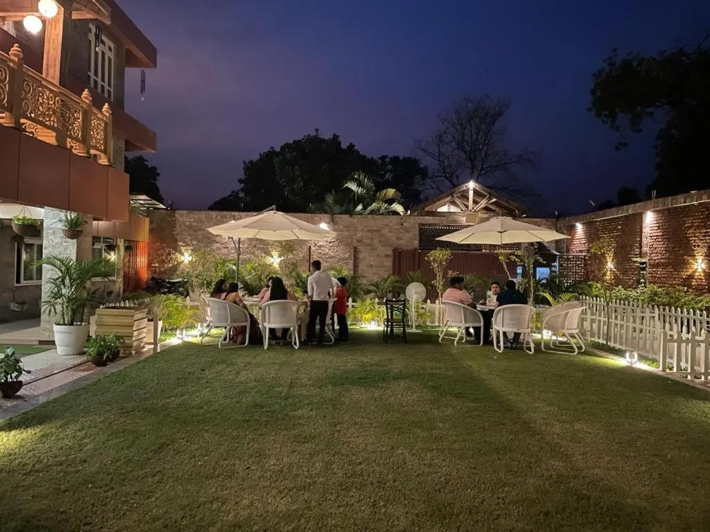 Yashmay Villa Club & Resort