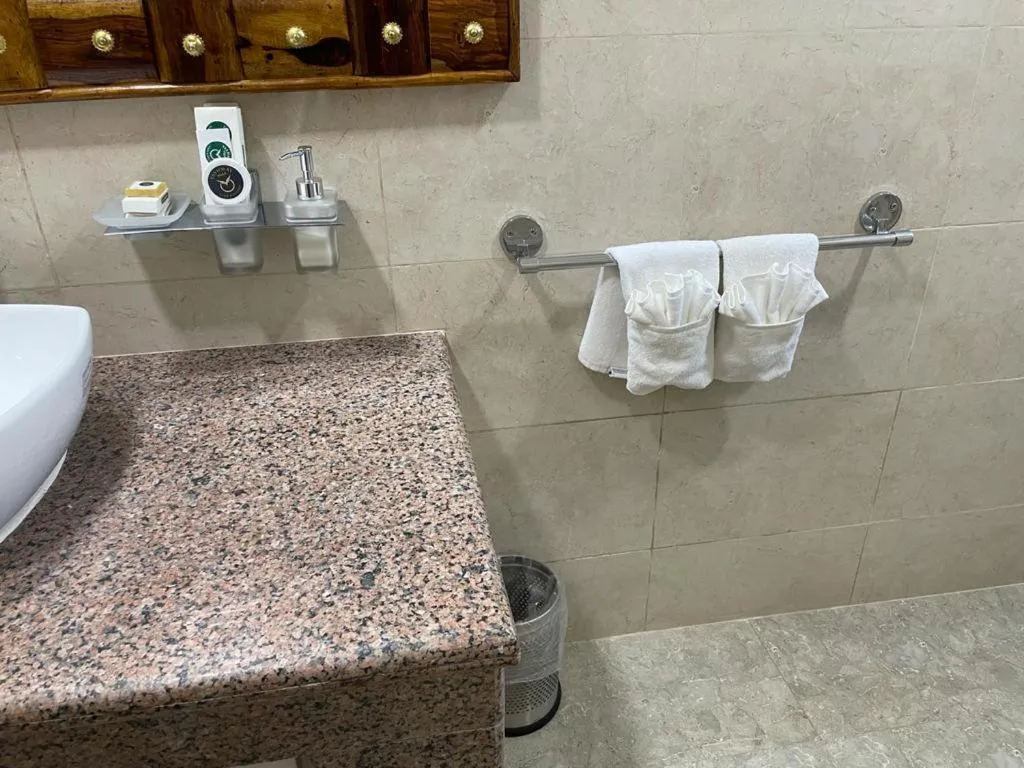 Yashmay Villa Club & Resort