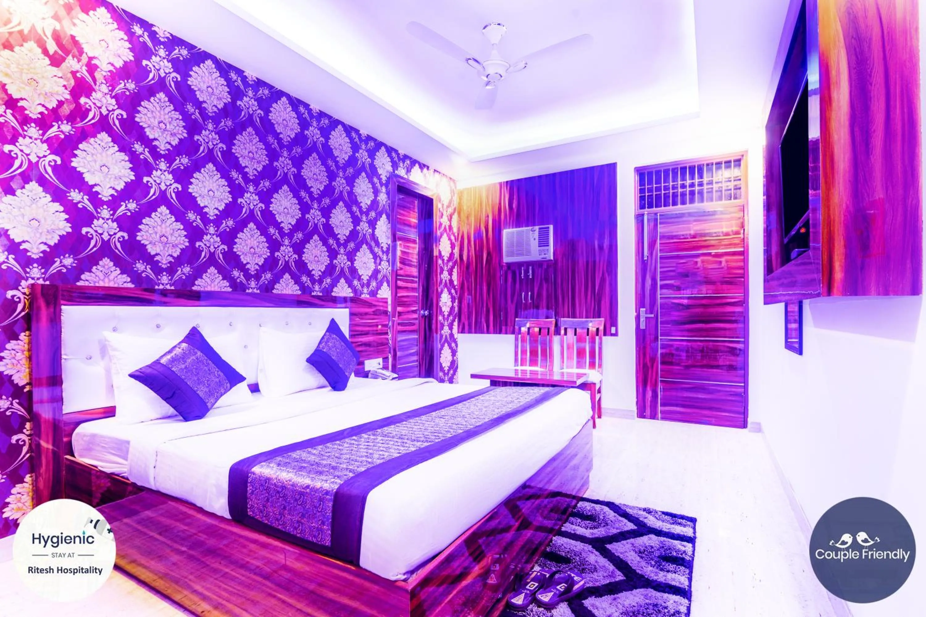 Bed in Hotel Fabulous - Delhi International Airport