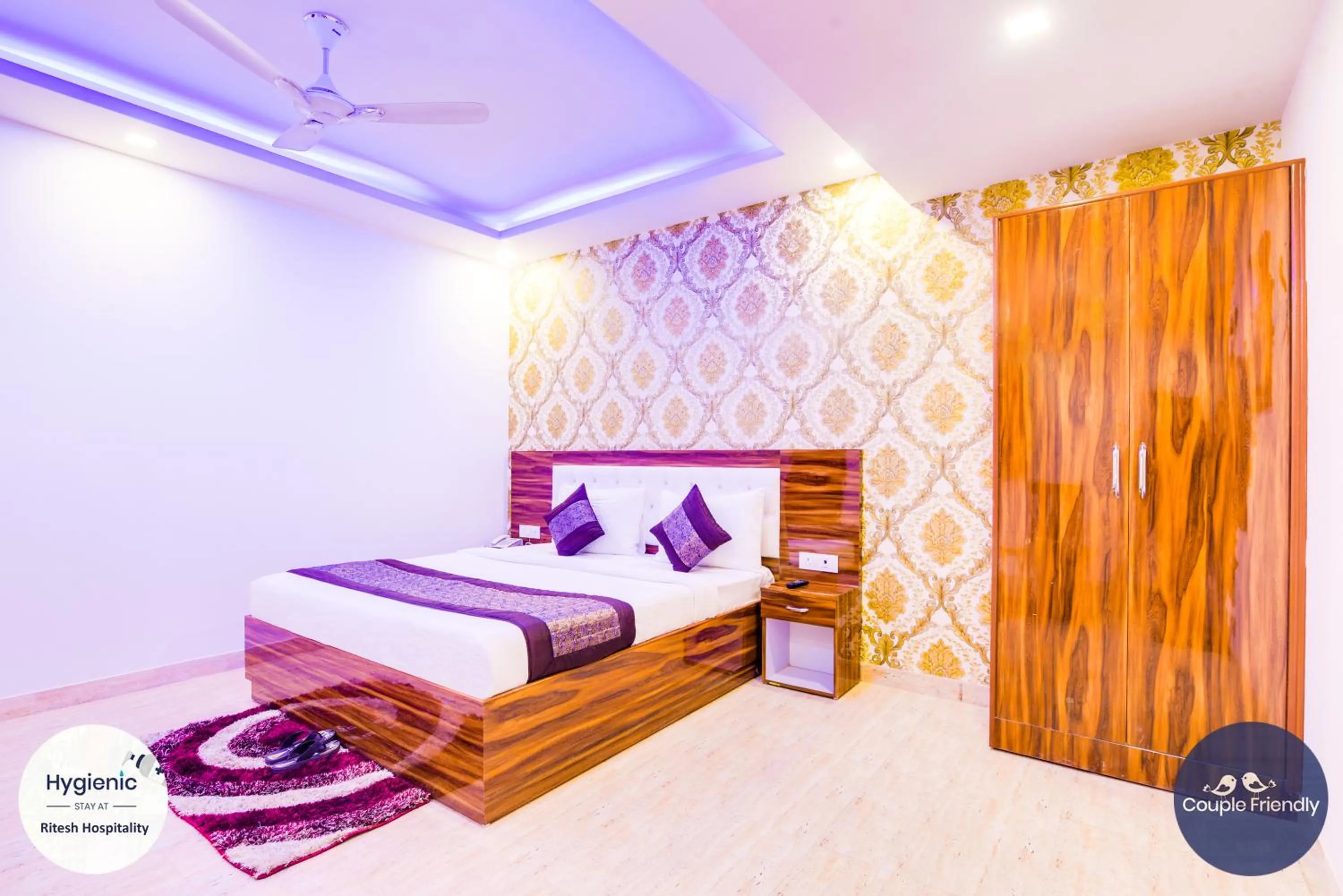 Bed in Hotel Fabulous - Delhi International Airport