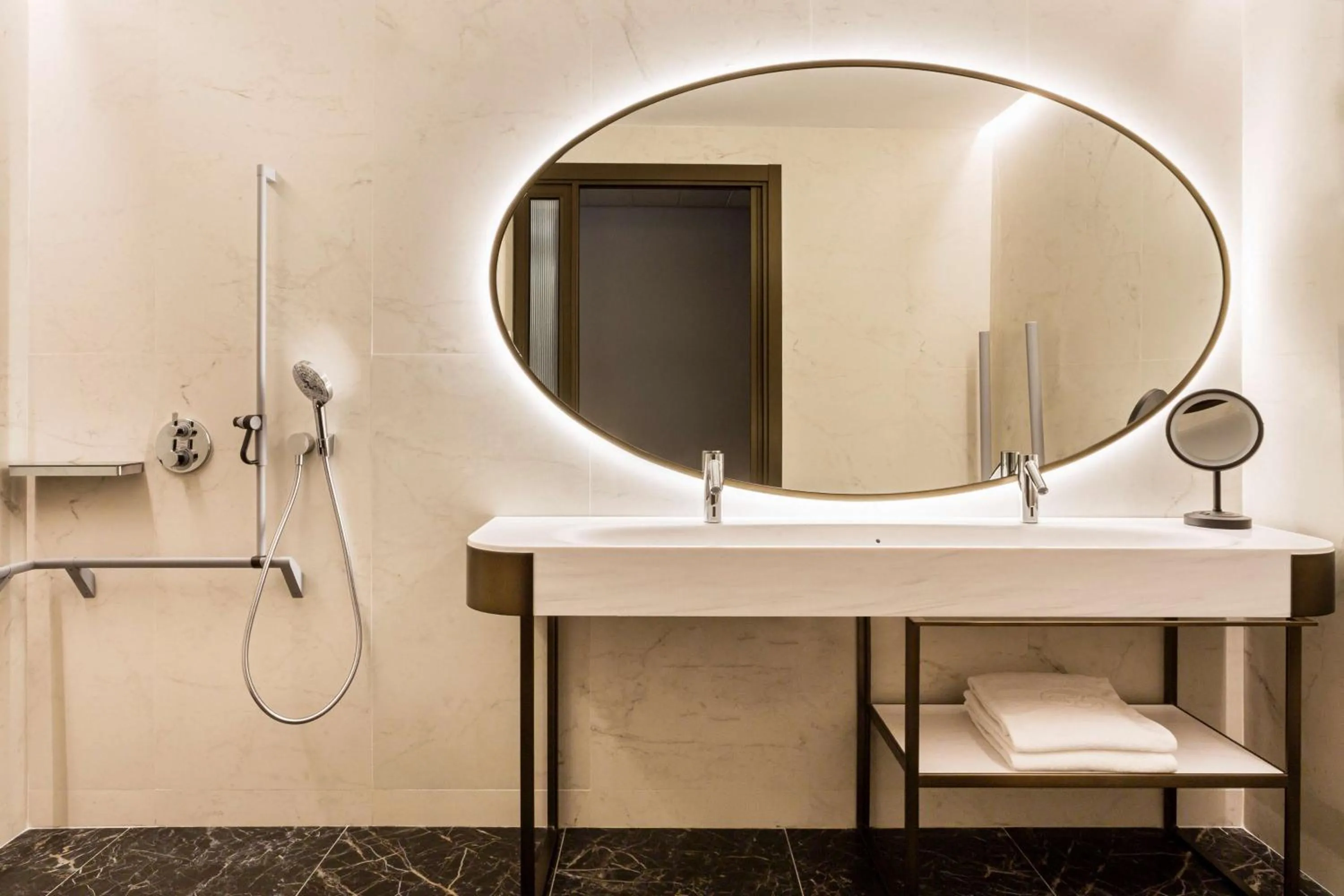Bathroom in Radisson Collection Hotel, Magdalena Plaza Sevilla