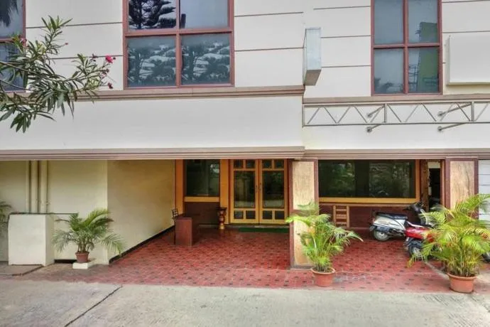 Facade/entrance in hotelpearlinn