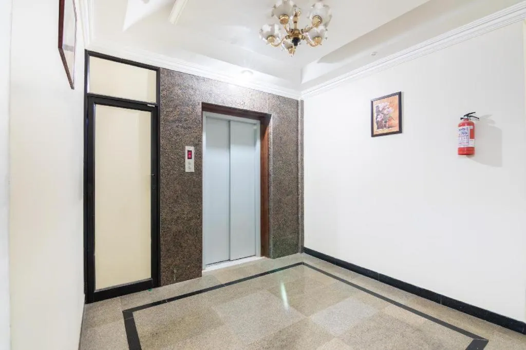 Facade/entrance in hotelpearlinn