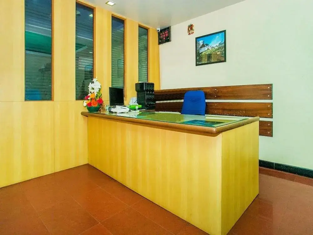 Lobby or reception in hotelpearlinn Lobby or reception in hotelpearlinn