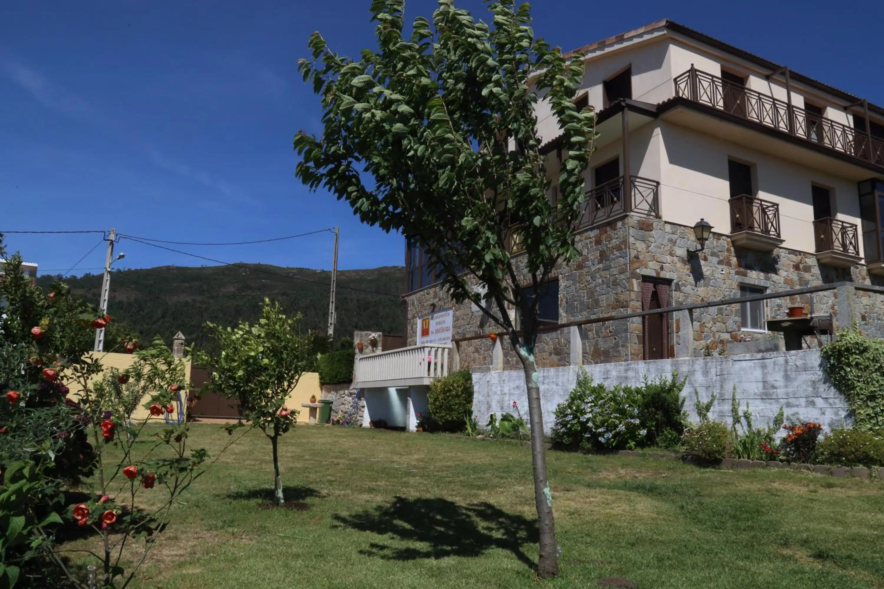 Property building in Apartamentos Rurales de Abelleira