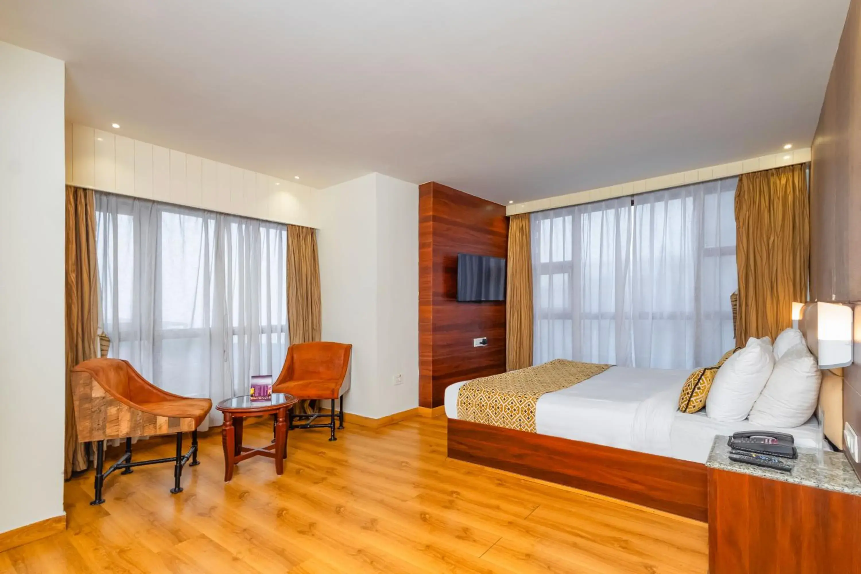 Executive Room in Sumitel Vista 800m from Mall Road Executive Room in Sumitel Vista 800m from Mall Road