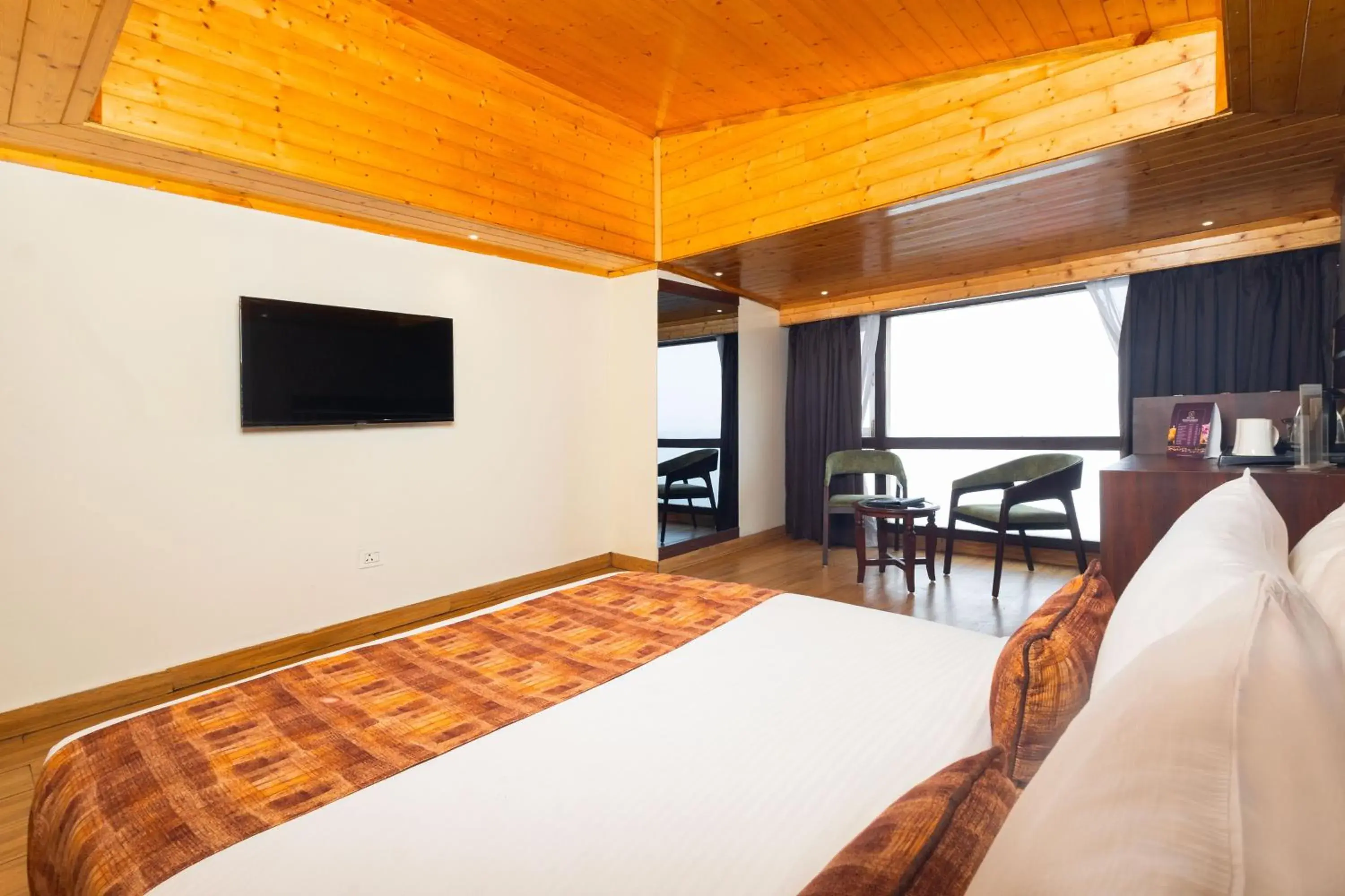 Premium Room in Sumitel Vista 800m from Mall Road Premium Room in Sumitel Vista 800m from Mall Road