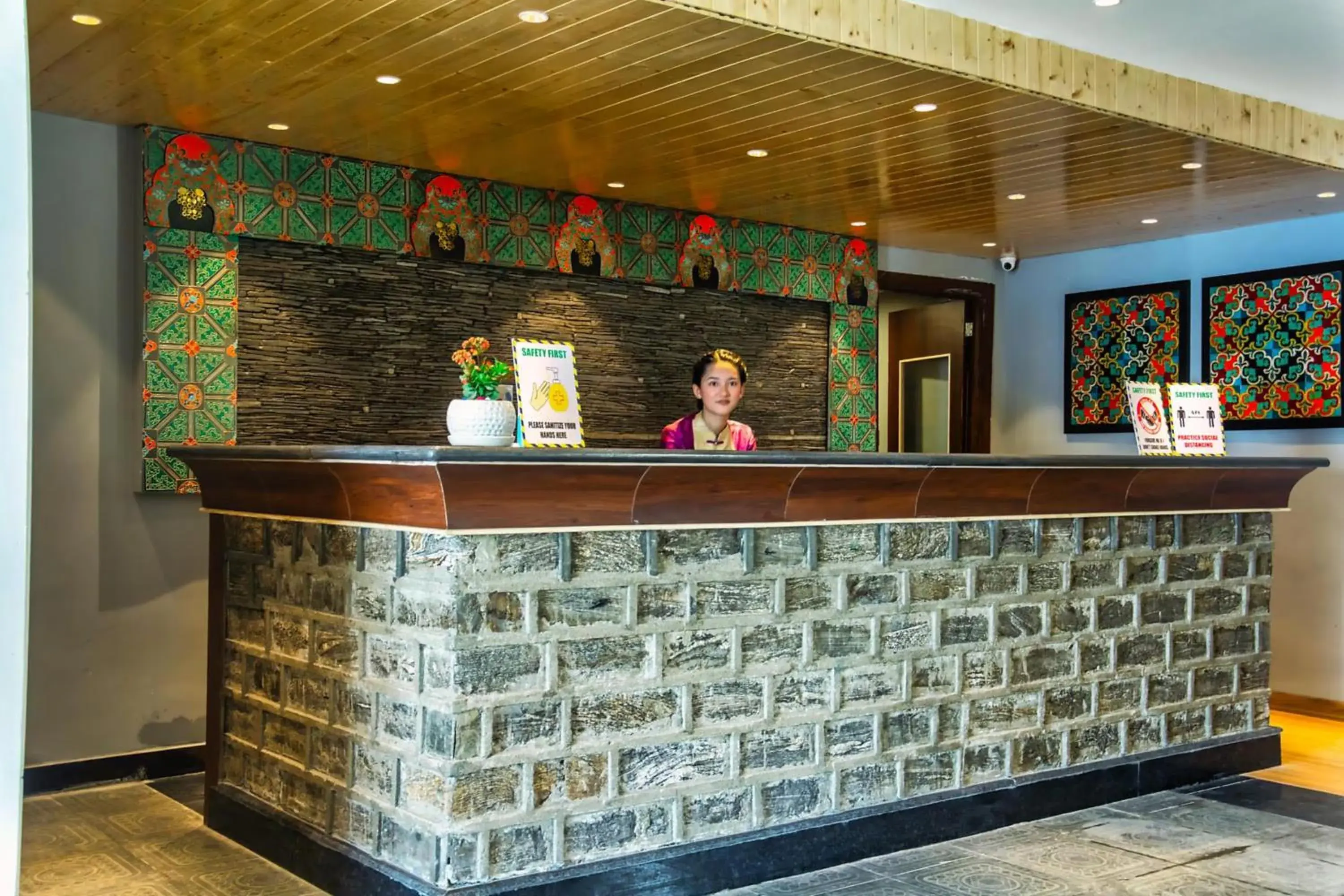 Lobby or reception in Sumitel Vista 800m from Mall Road Lobby or reception in Sumitel Vista 800m from Mall Road