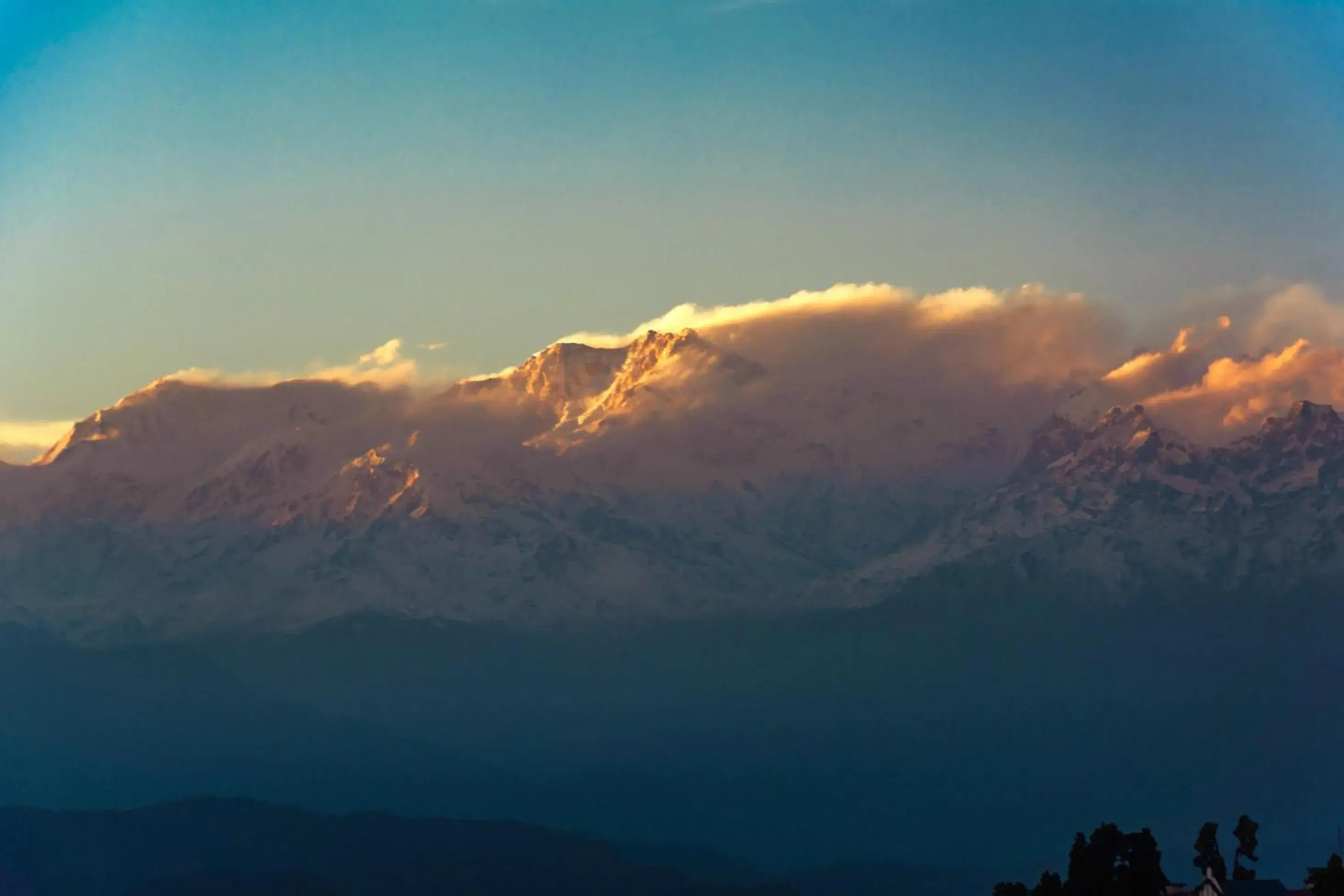 Mountain view in Sumitel Vista 800m from Mall Road Mountain view in Sumitel Vista 800m from Mall Road