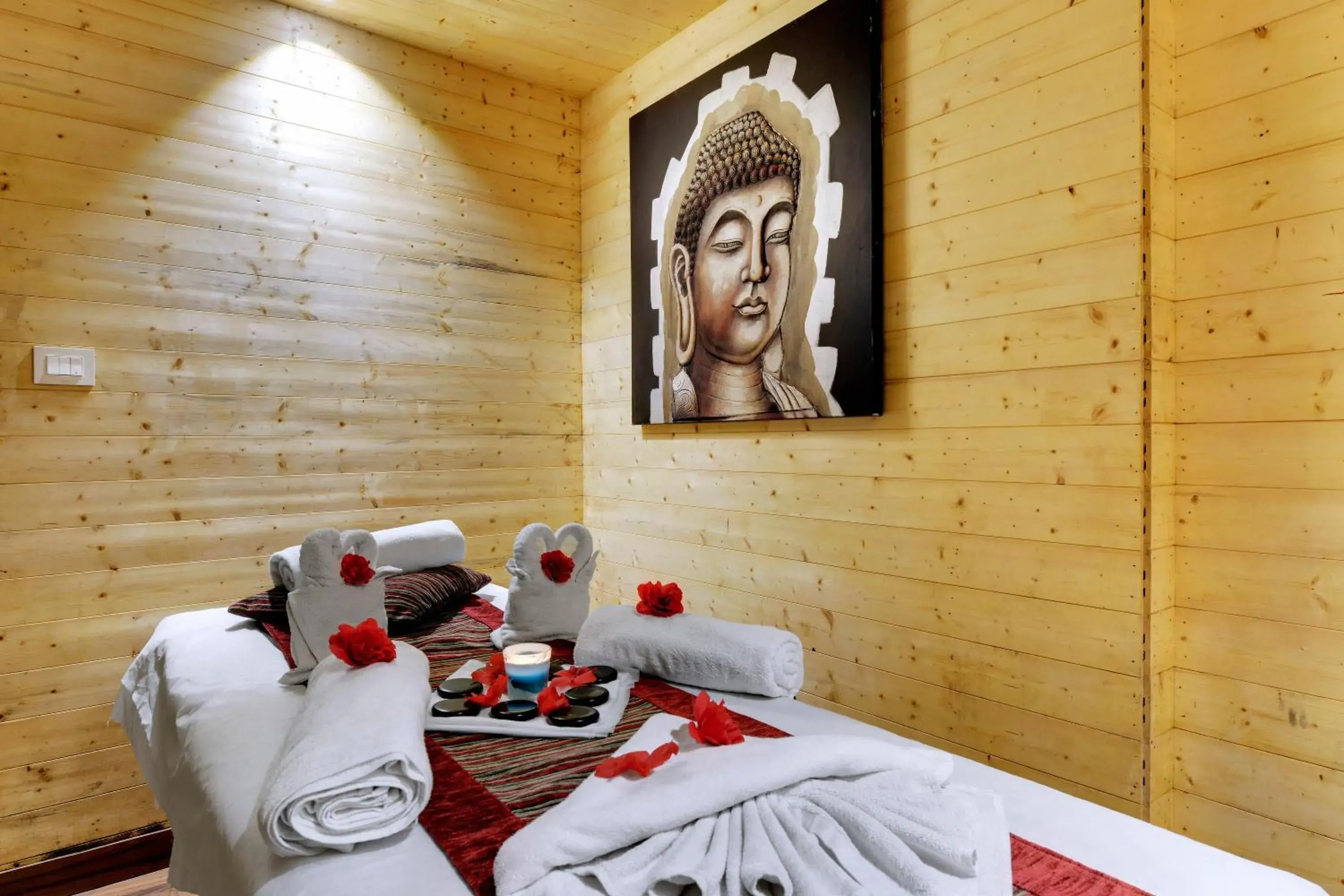 Spa and wellness centre/facilities, Bed in Sumitel Vista 800m from Mall Road Spa and wellness centre/facilities, Bed in Sumitel Vista 800m from Mall Road