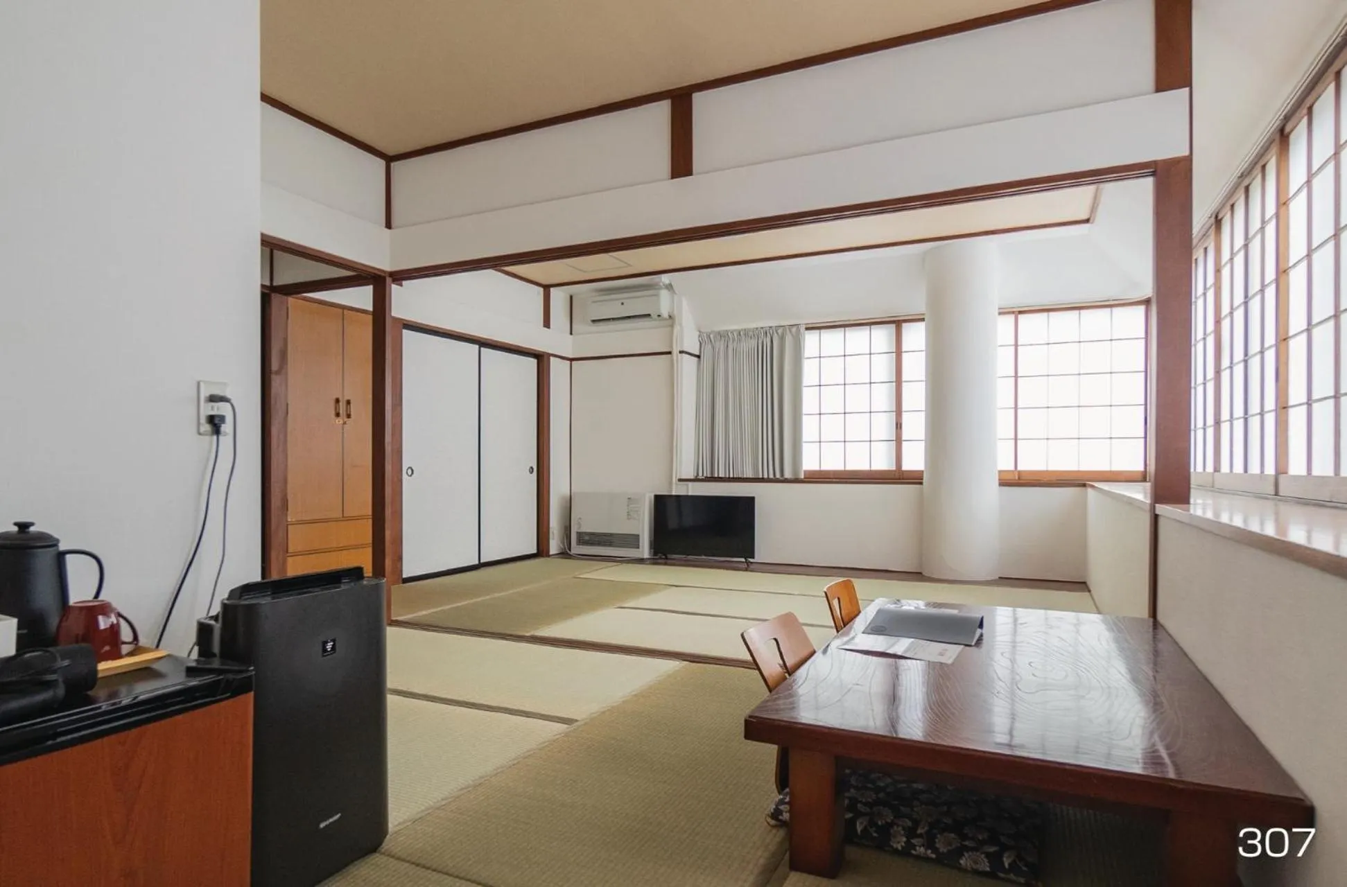 Photo of the whole room in VOYAN Resort Fujiyamanakako Gekkoso