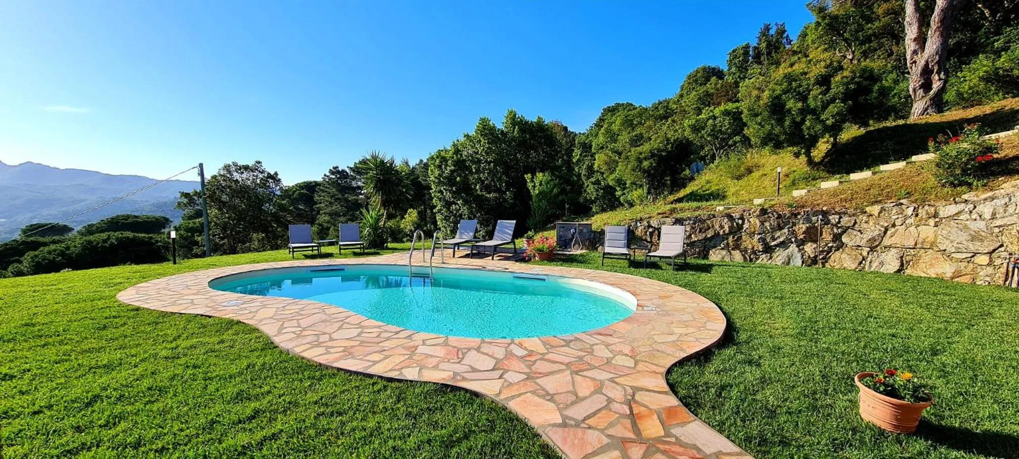 Swimming pool in Fonte Murata B&B