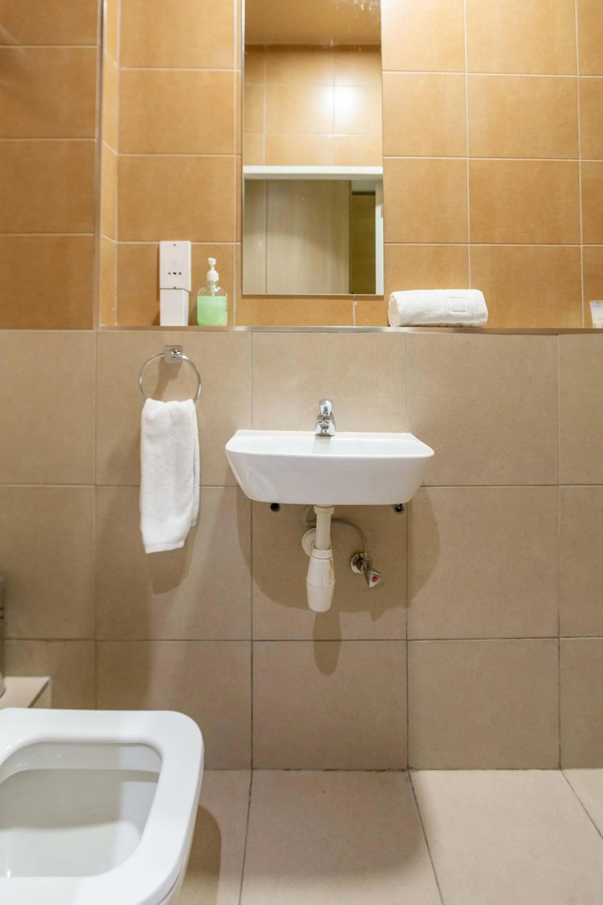 Bathroom in Kozi Suites Nairobi Airport