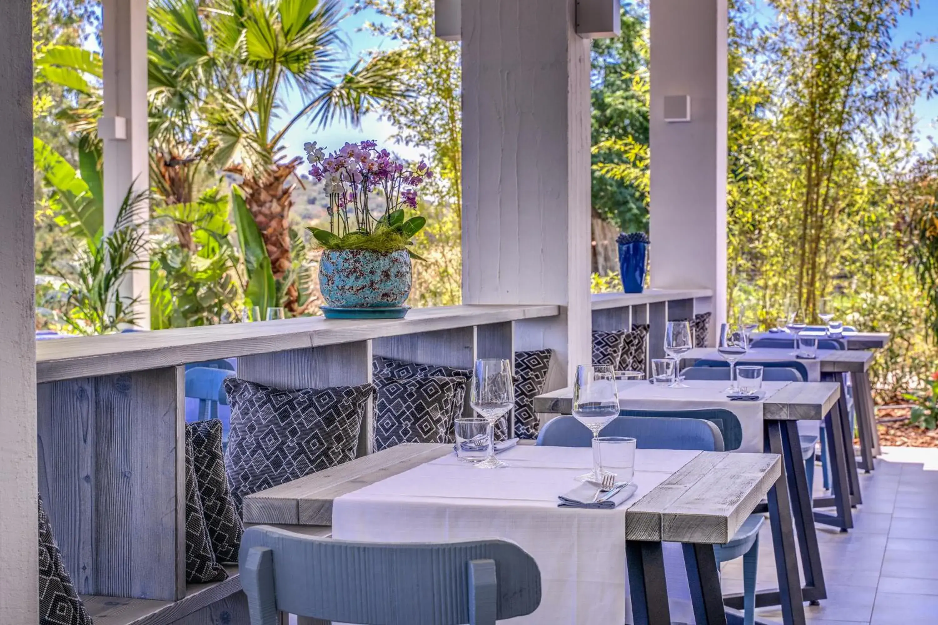 Restaurant/places to eat in Cala Sinzias Resort Restaurant/places to eat in Cala Sinzias Resort