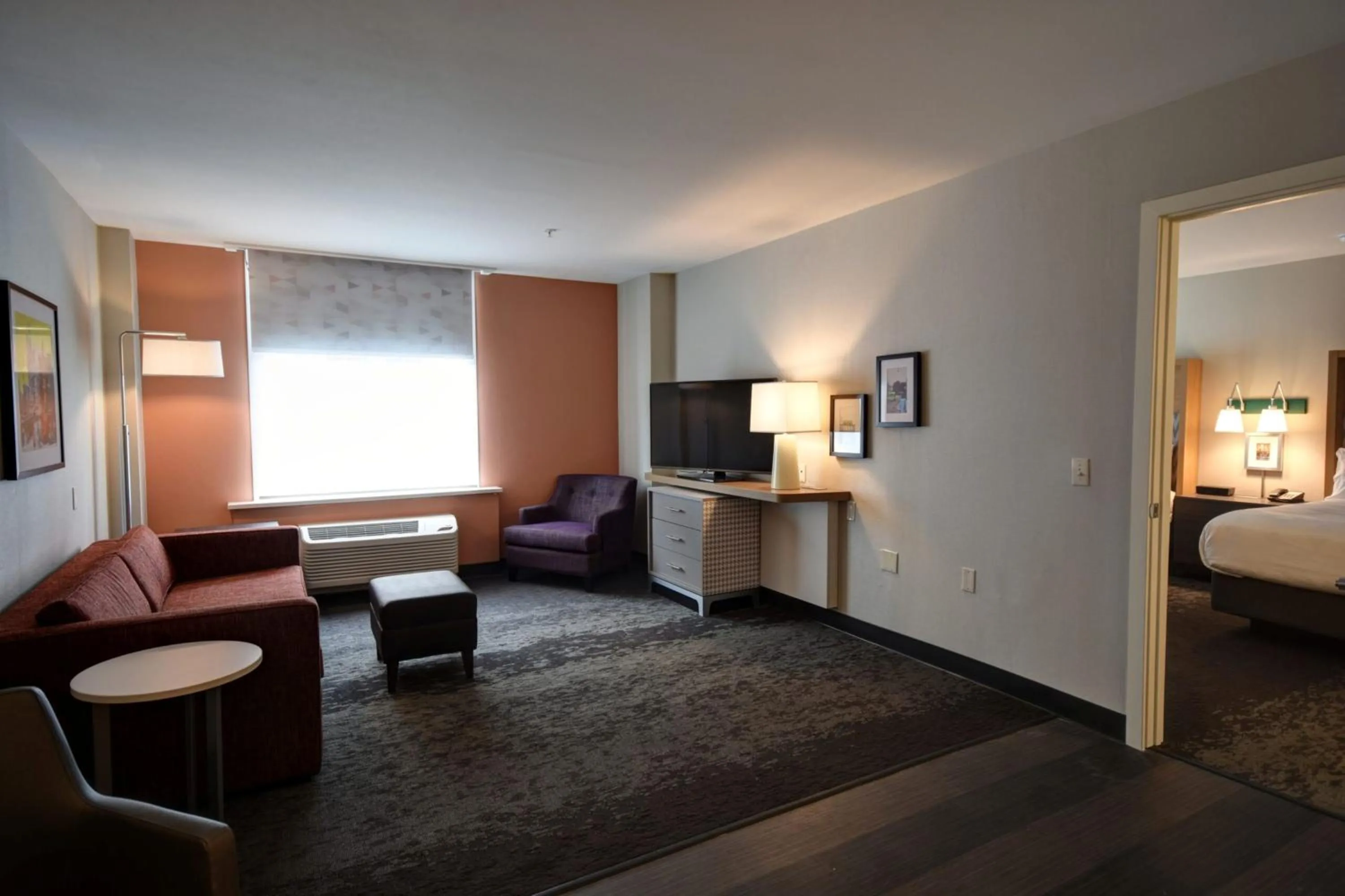 Photo of the whole room, Bed in Holiday Inn Lancaster by IHG