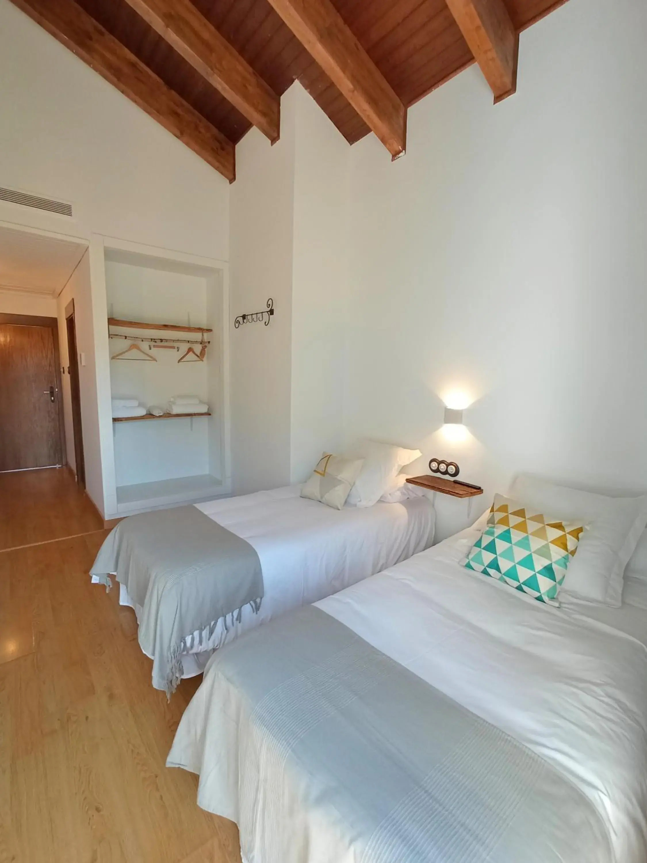 Twin Room with Mountain View in Hotel Boutique La Casa del Río Twin Room with Mountain View in Hotel Boutique La Casa del Río